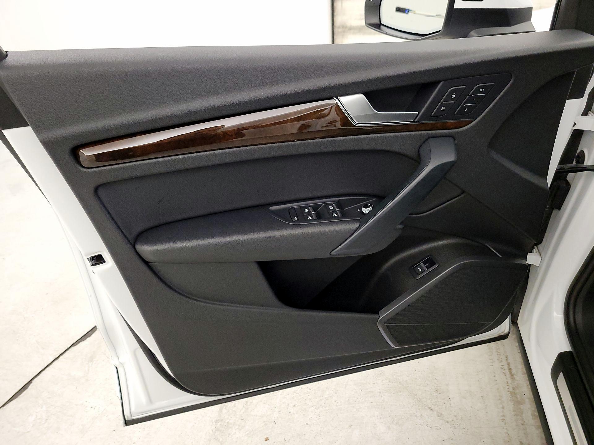 Thumbnail: 2018 Audi Q5 - 12