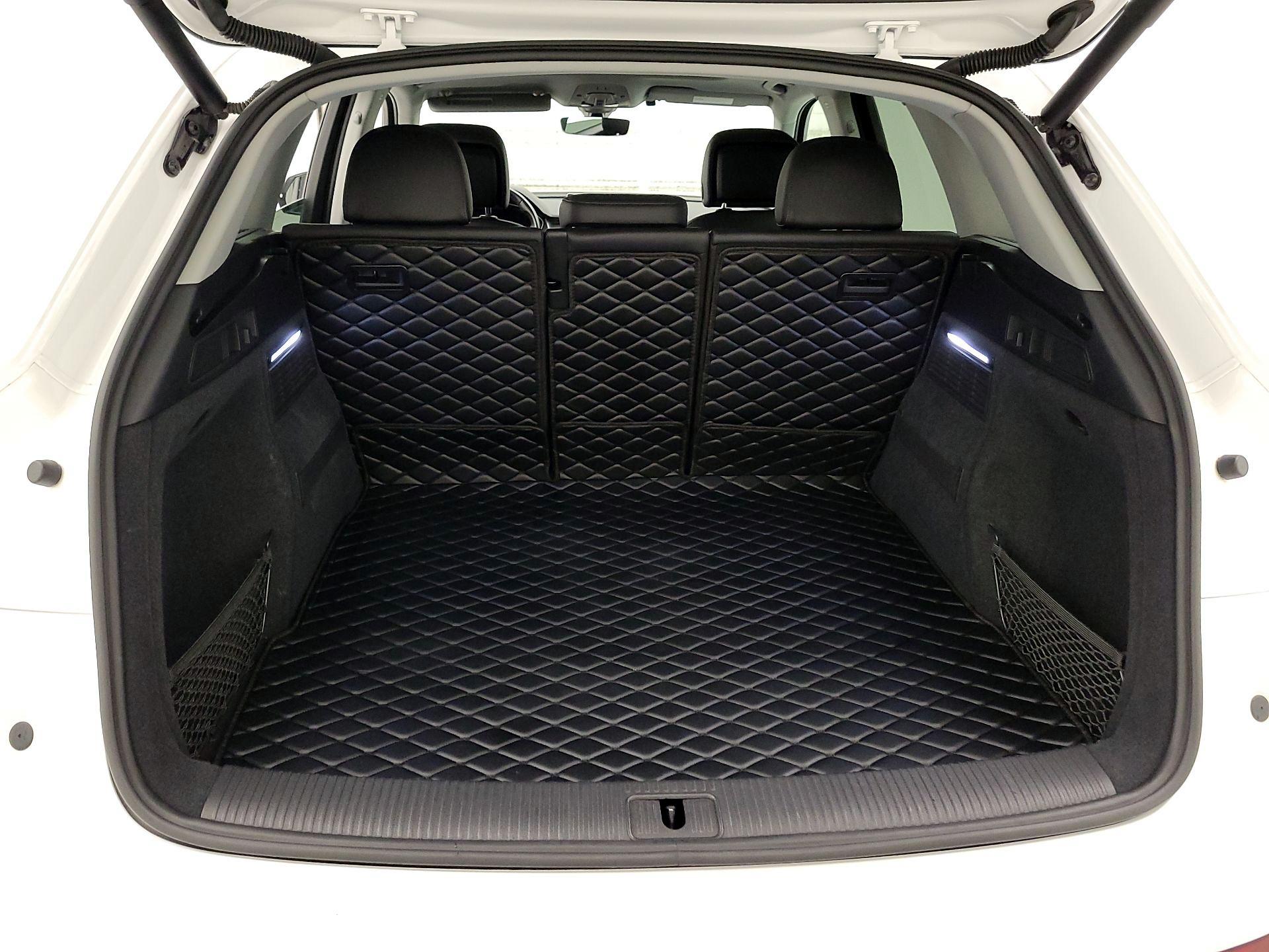 Thumbnail: 2018 Audi Q5 - 18