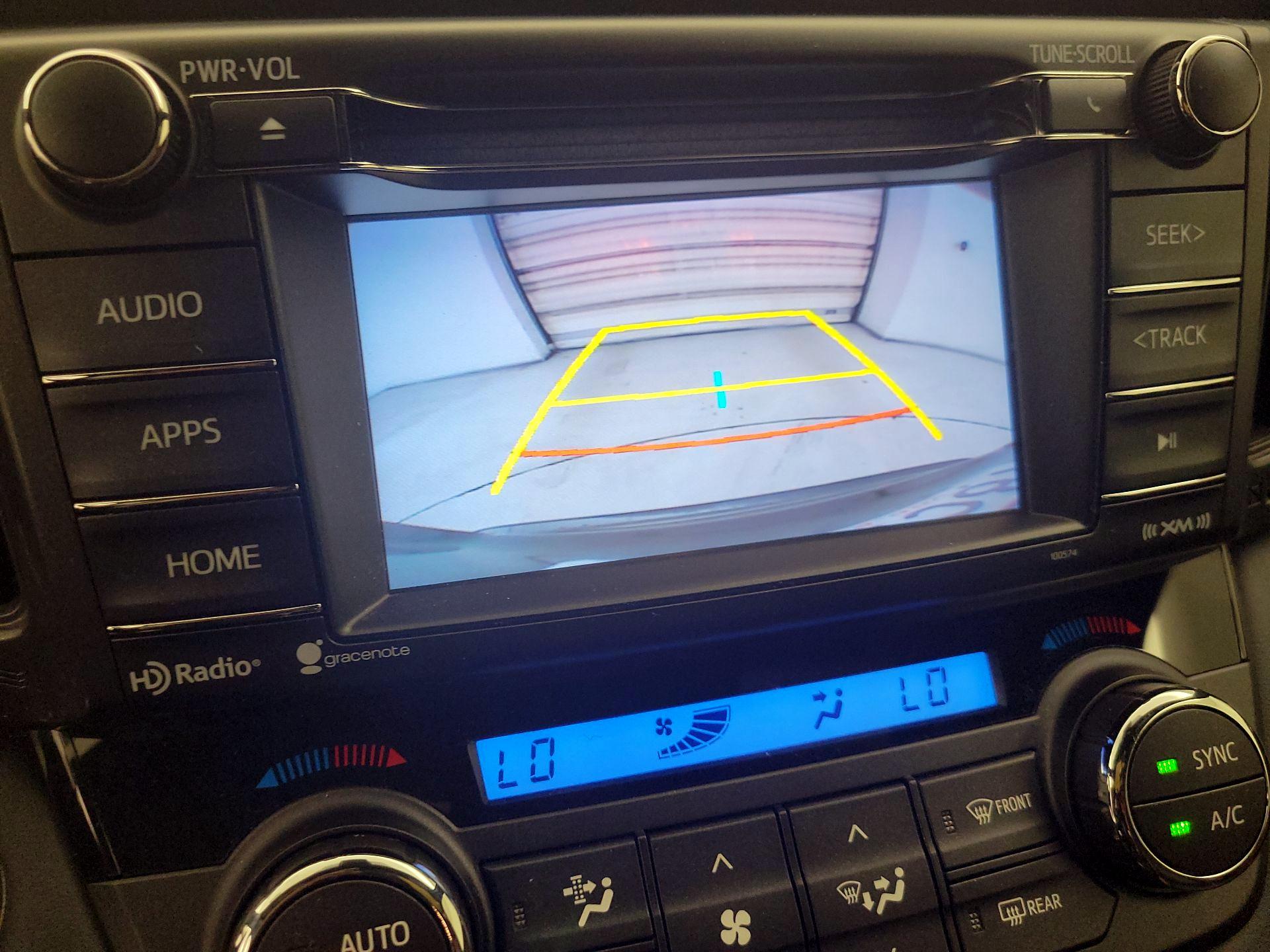 Thumbnail: 2018 Toyota RAV4 - 14