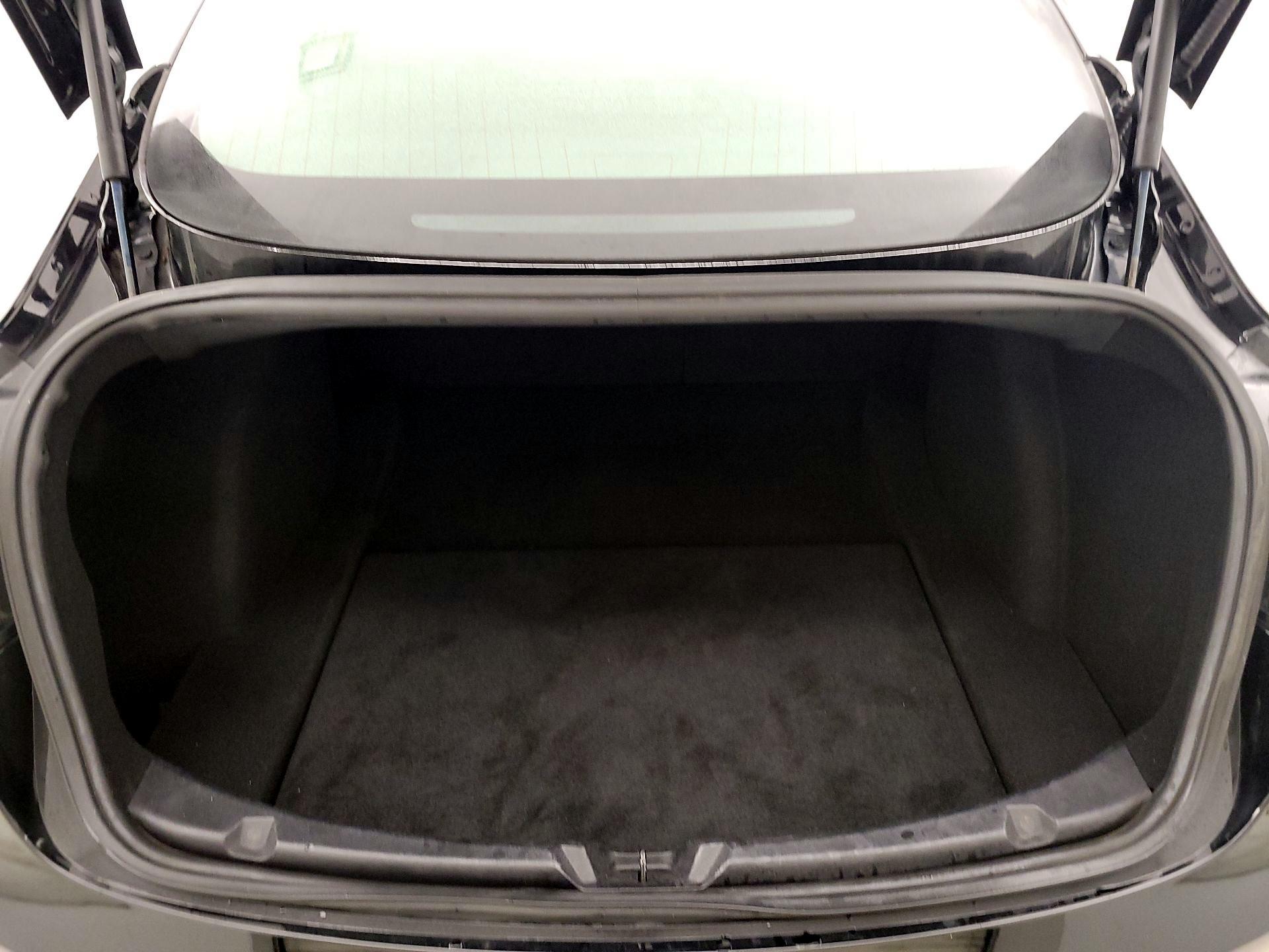 Thumbnail: 2019 Tesla Model 3 - 19