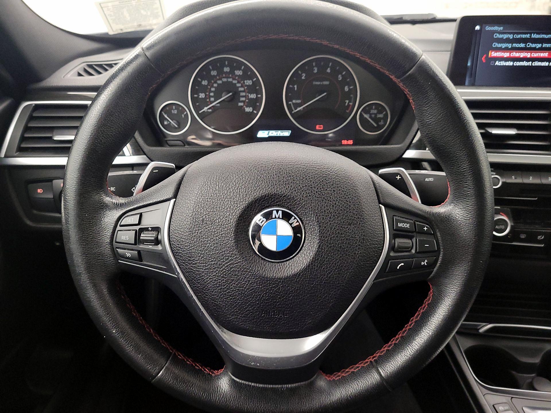 Thumbnail: 2018 BMW 3 Series - 10