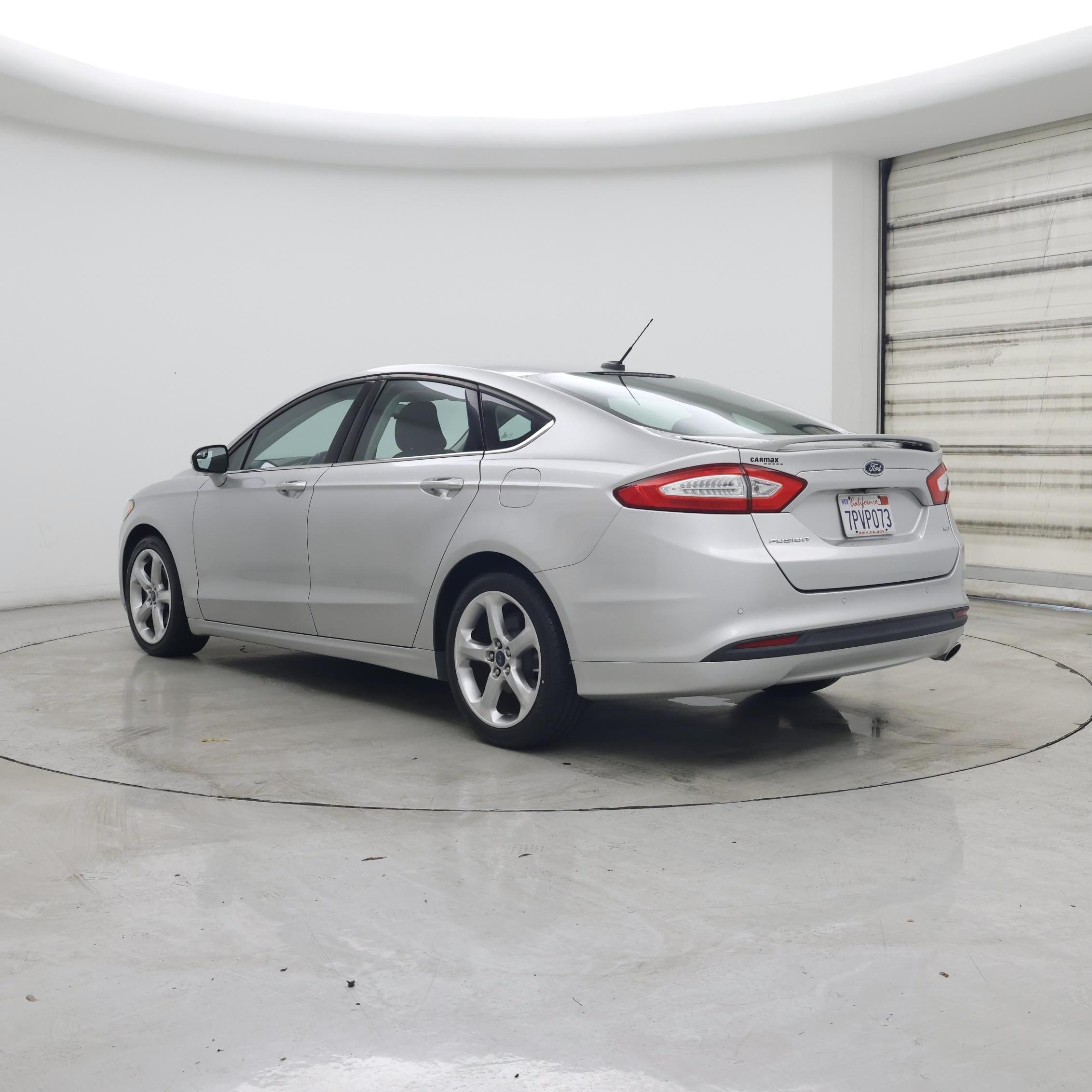 Thumbnail: 2016 Ford Fusion - 2