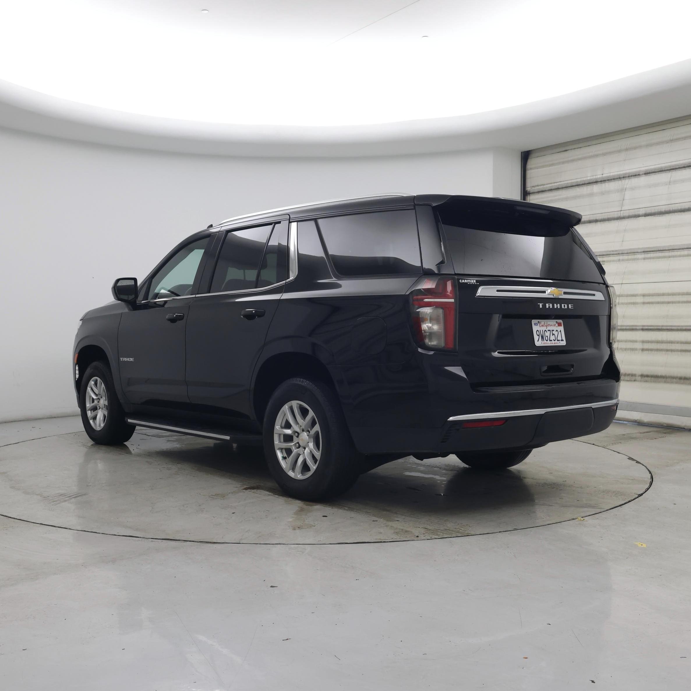 Thumbnail: 2024 Chevrolet Tahoe - 2