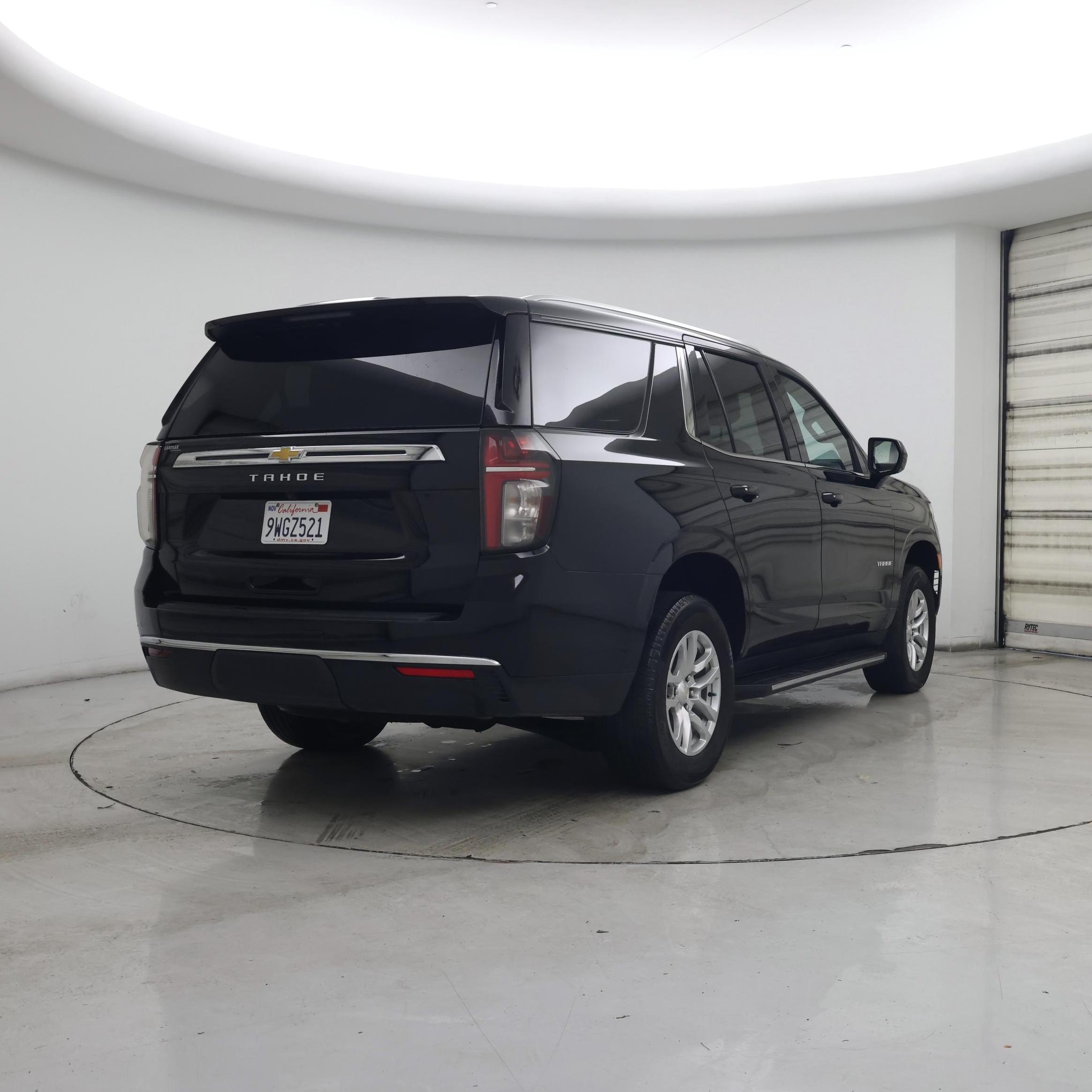 Thumbnail: 2024 Chevrolet Tahoe - 8