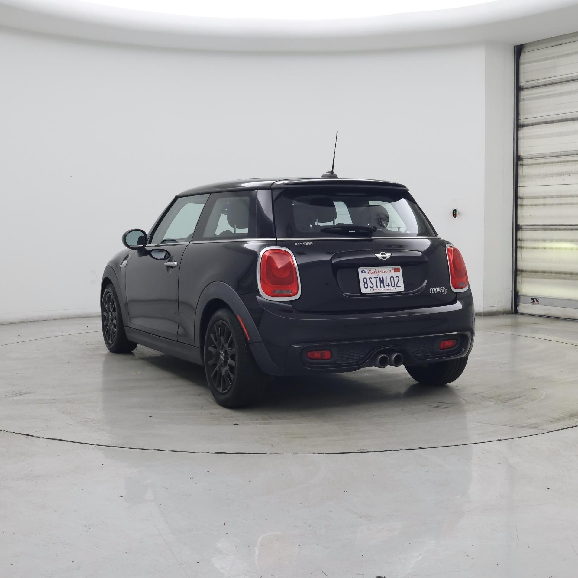 Thumbnail: 2016 MINI Cooper Hardtop - 2