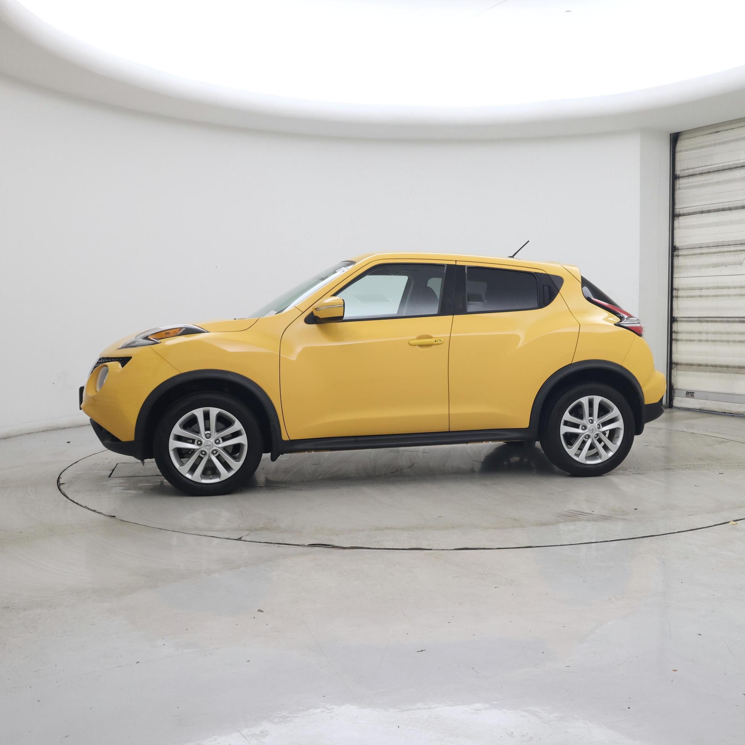 Thumbnail: 2017 Nissan Juke - 3