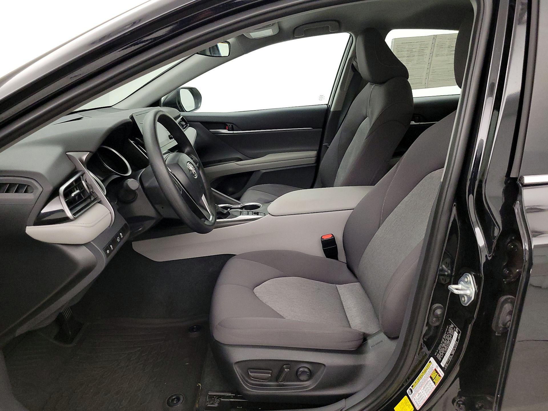 Thumbnail: 2023 Toyota Camry - 11