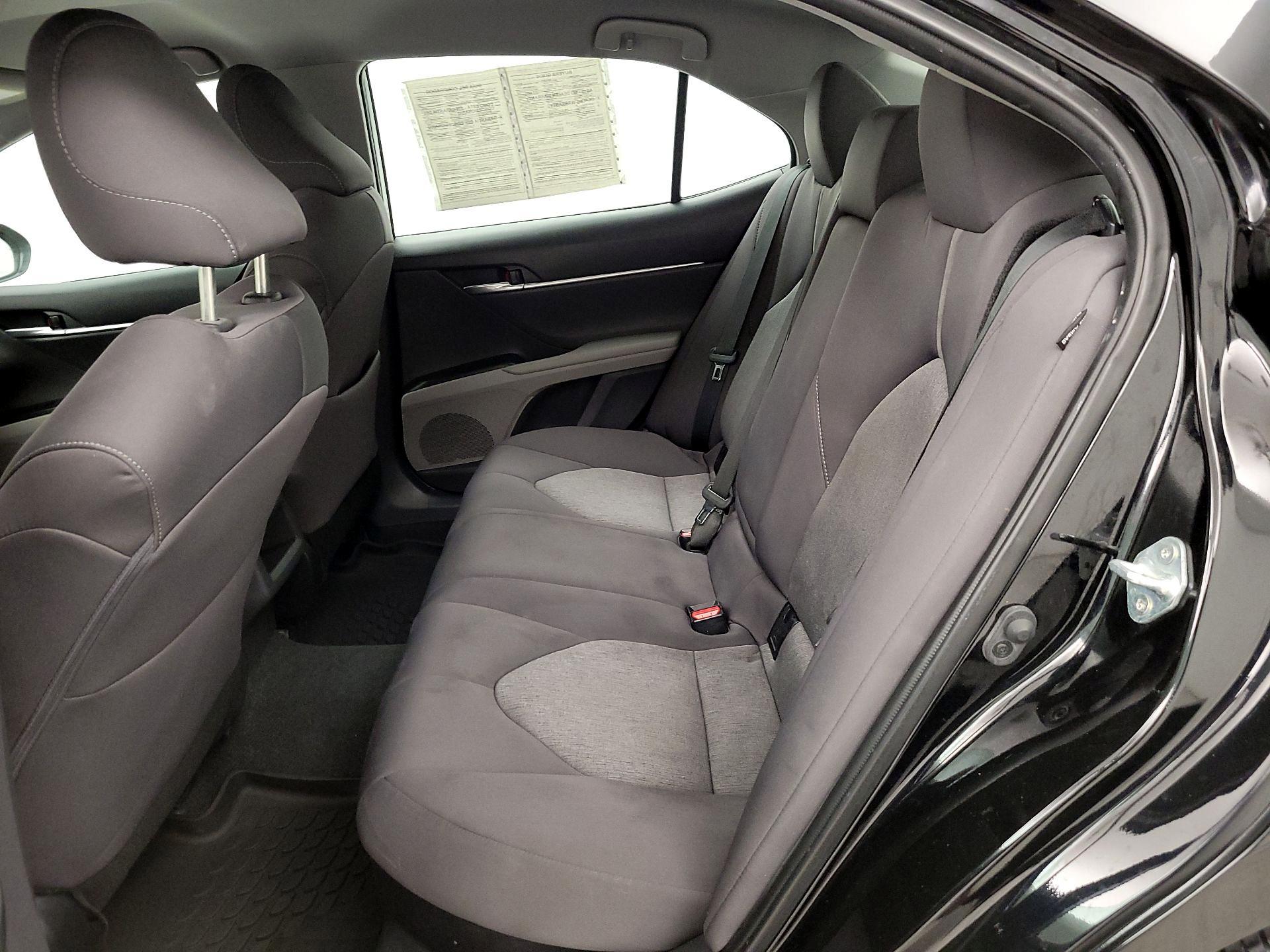 Thumbnail: 2023 Toyota Camry - 17