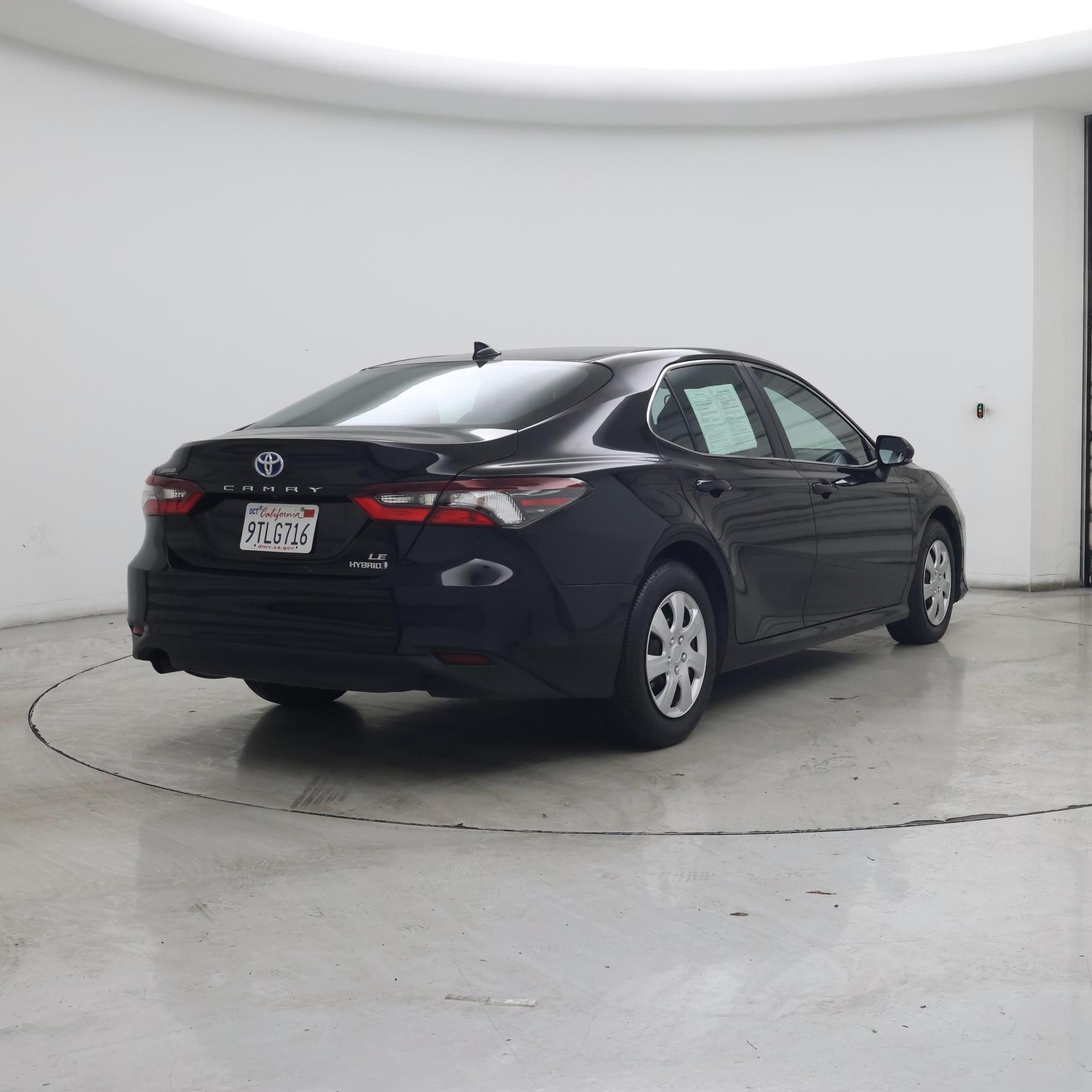 Thumbnail: 2023 Toyota Camry - 8