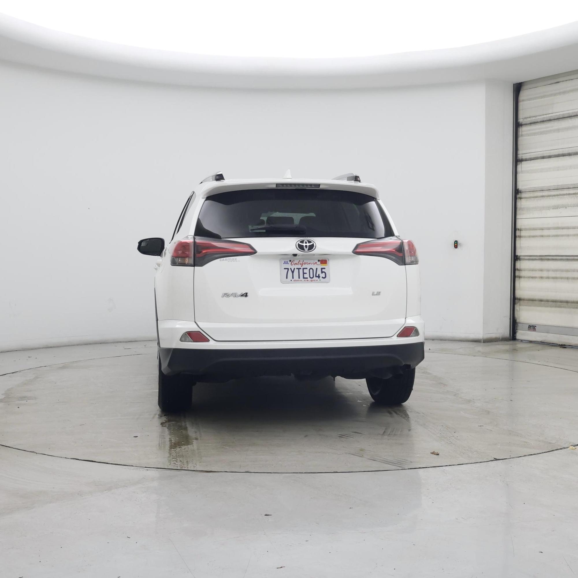 Thumbnail: 2017 Toyota RAV4 - 6