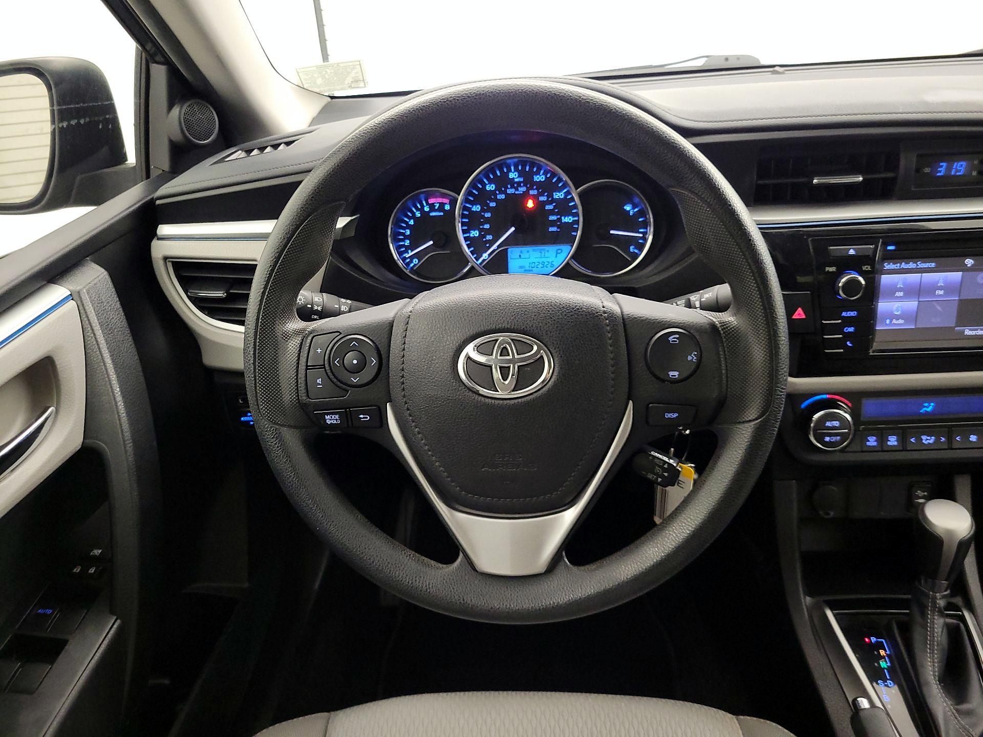 Thumbnail: 2016 Toyota Corolla - 10
