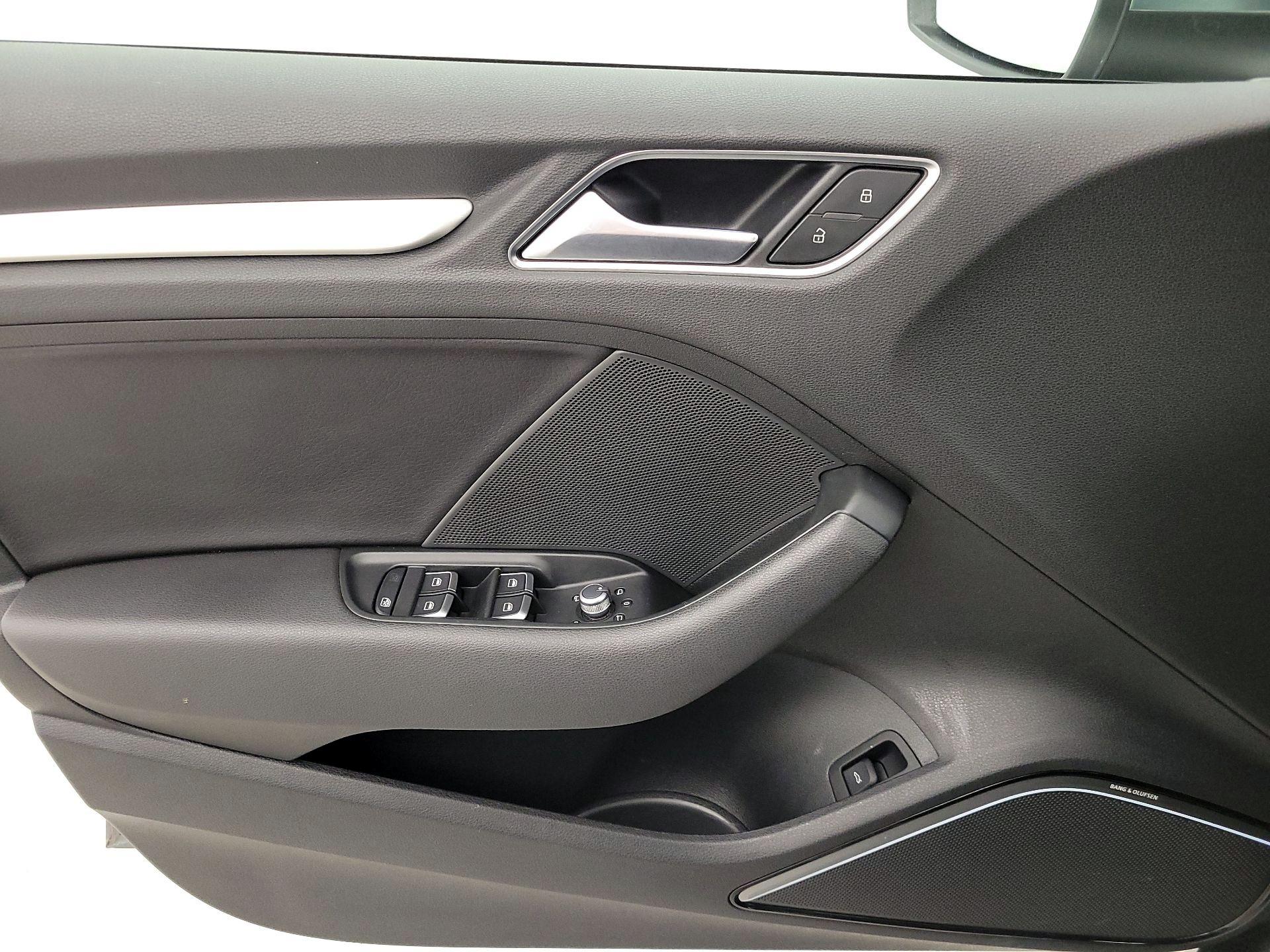 Thumbnail: 2015 Audi S3 - 12