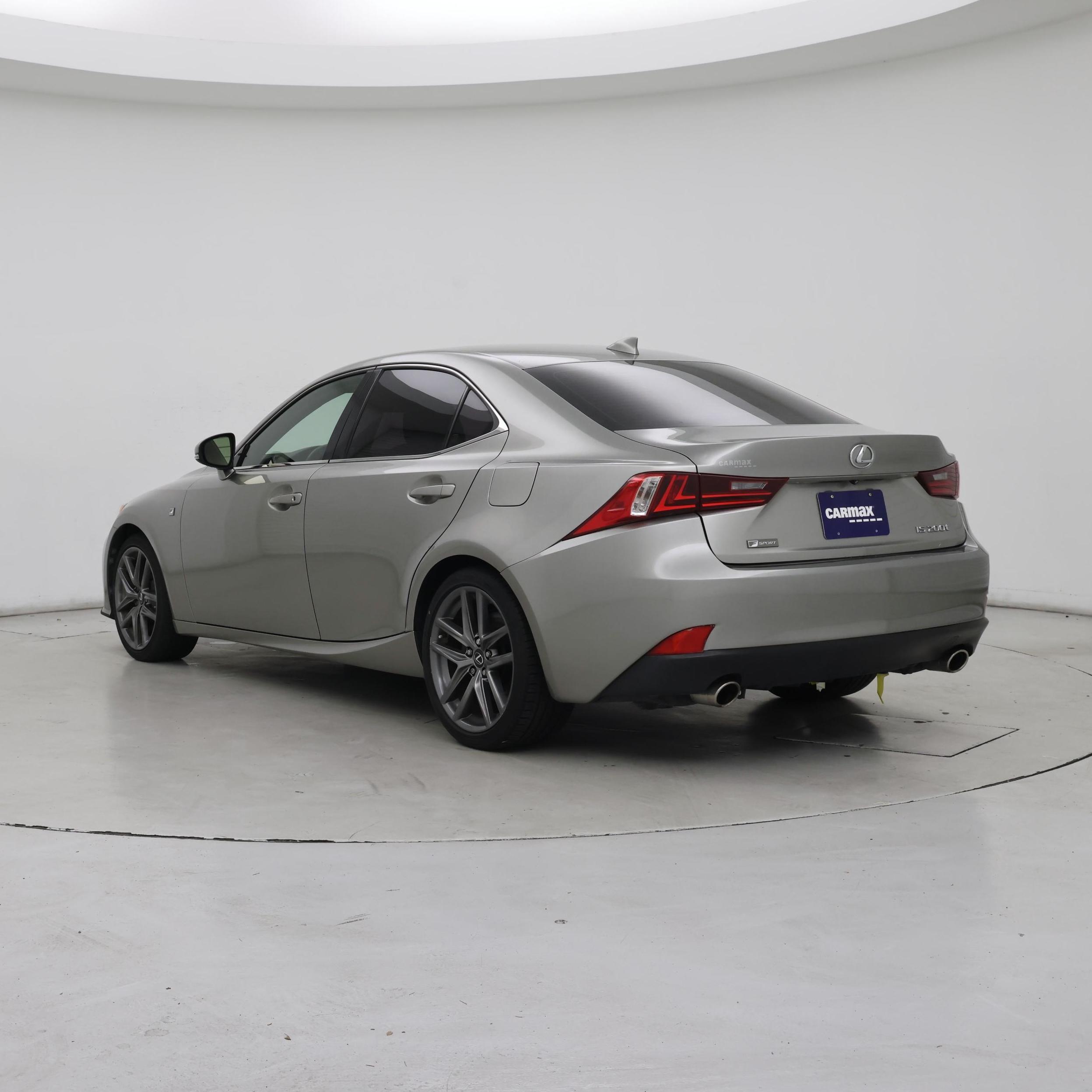 Thumbnail: 2016 Lexus IS - 2