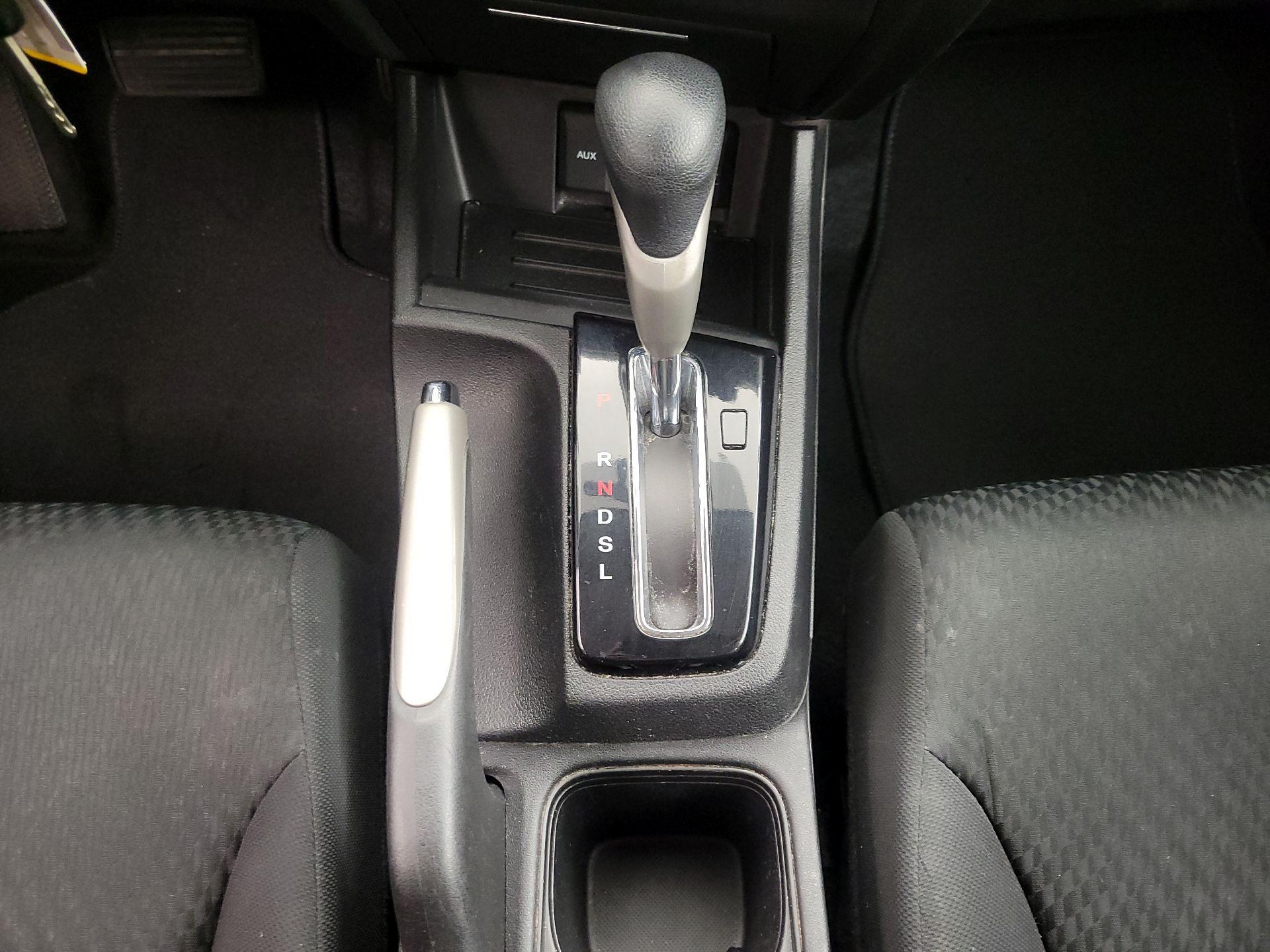 Thumbnail: 2015 Honda Civic - 17