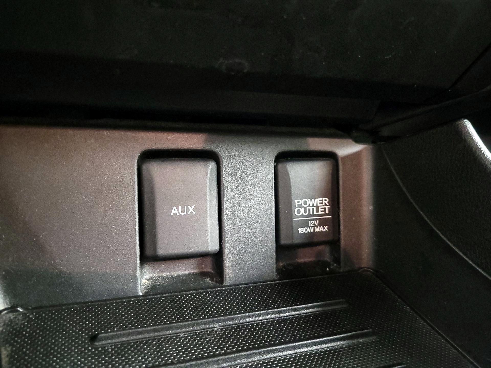 Thumbnail: 2015 Honda Civic - 18