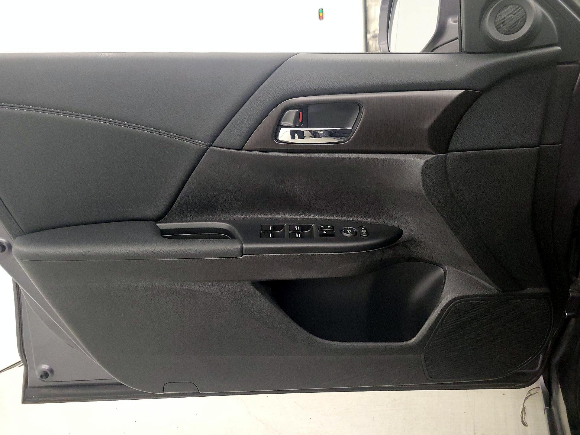 Thumbnail: 2014 Honda Accord - 12