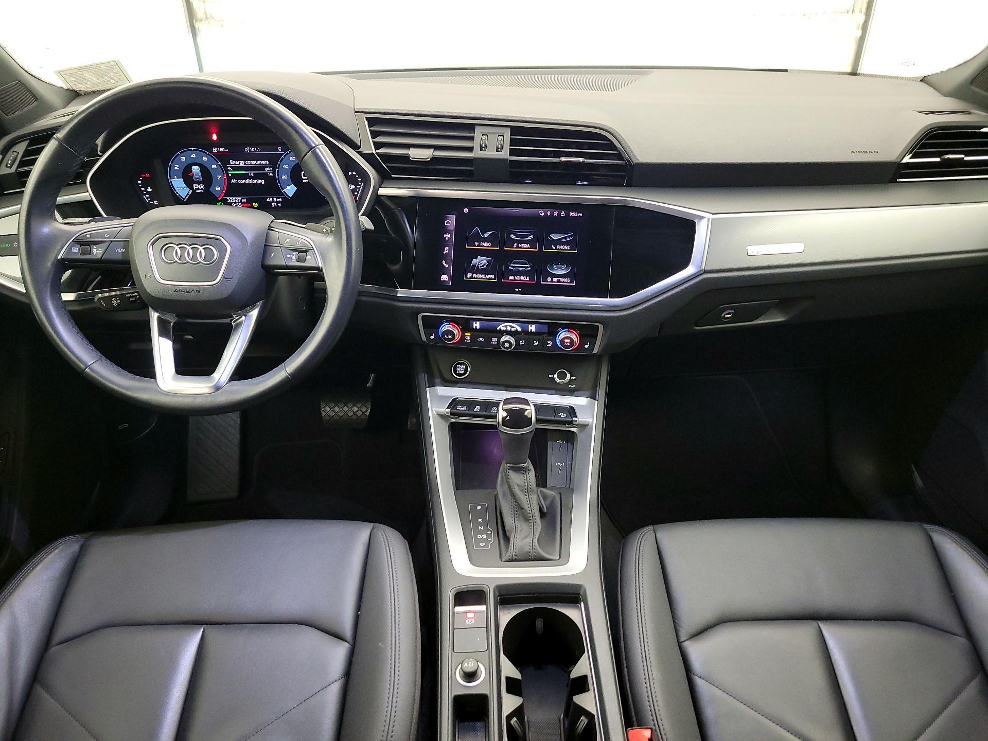 Thumbnail: 2022 Audi Q3 - 9