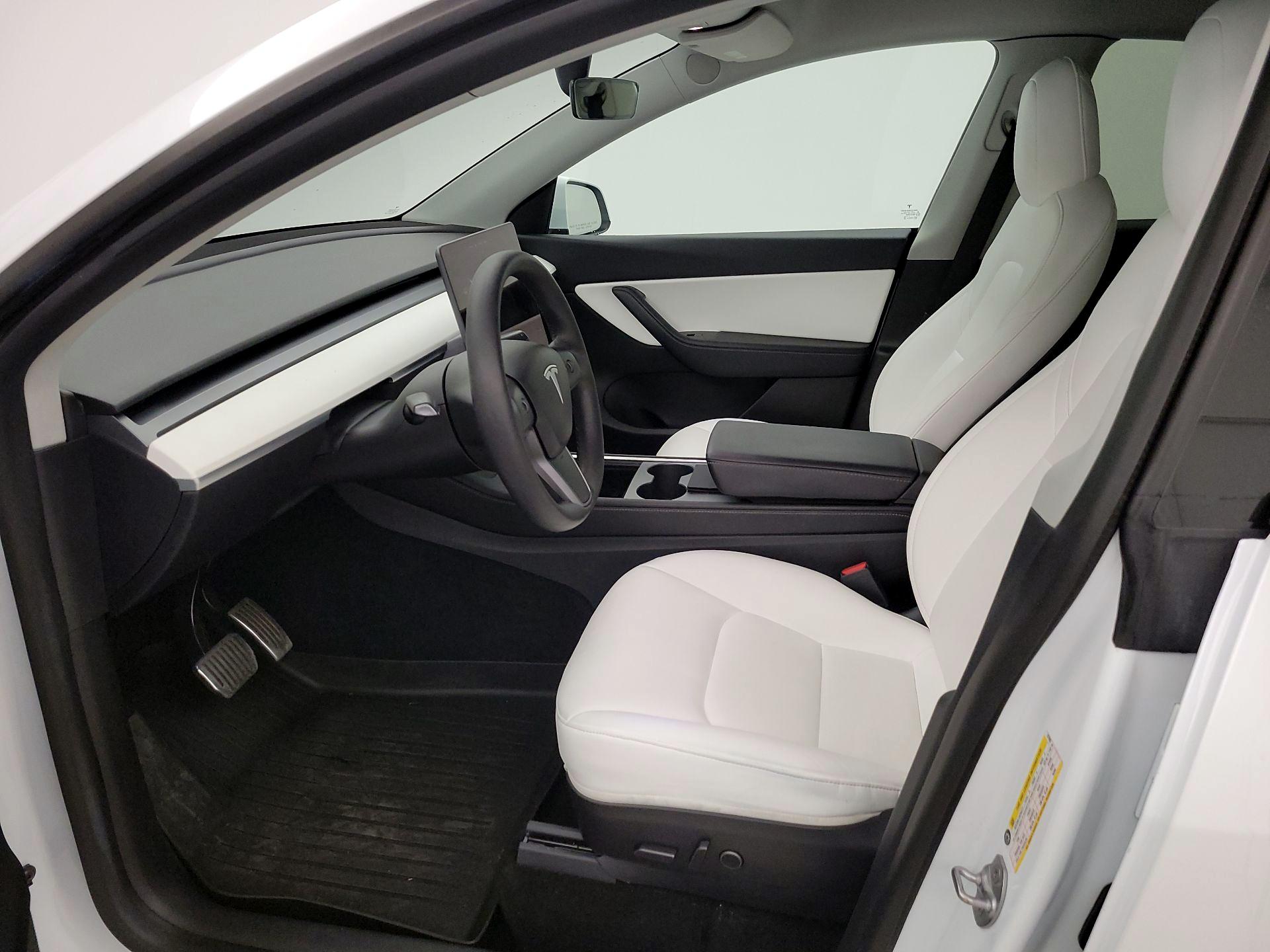 Thumbnail: 2021 Tesla Model Y - 11