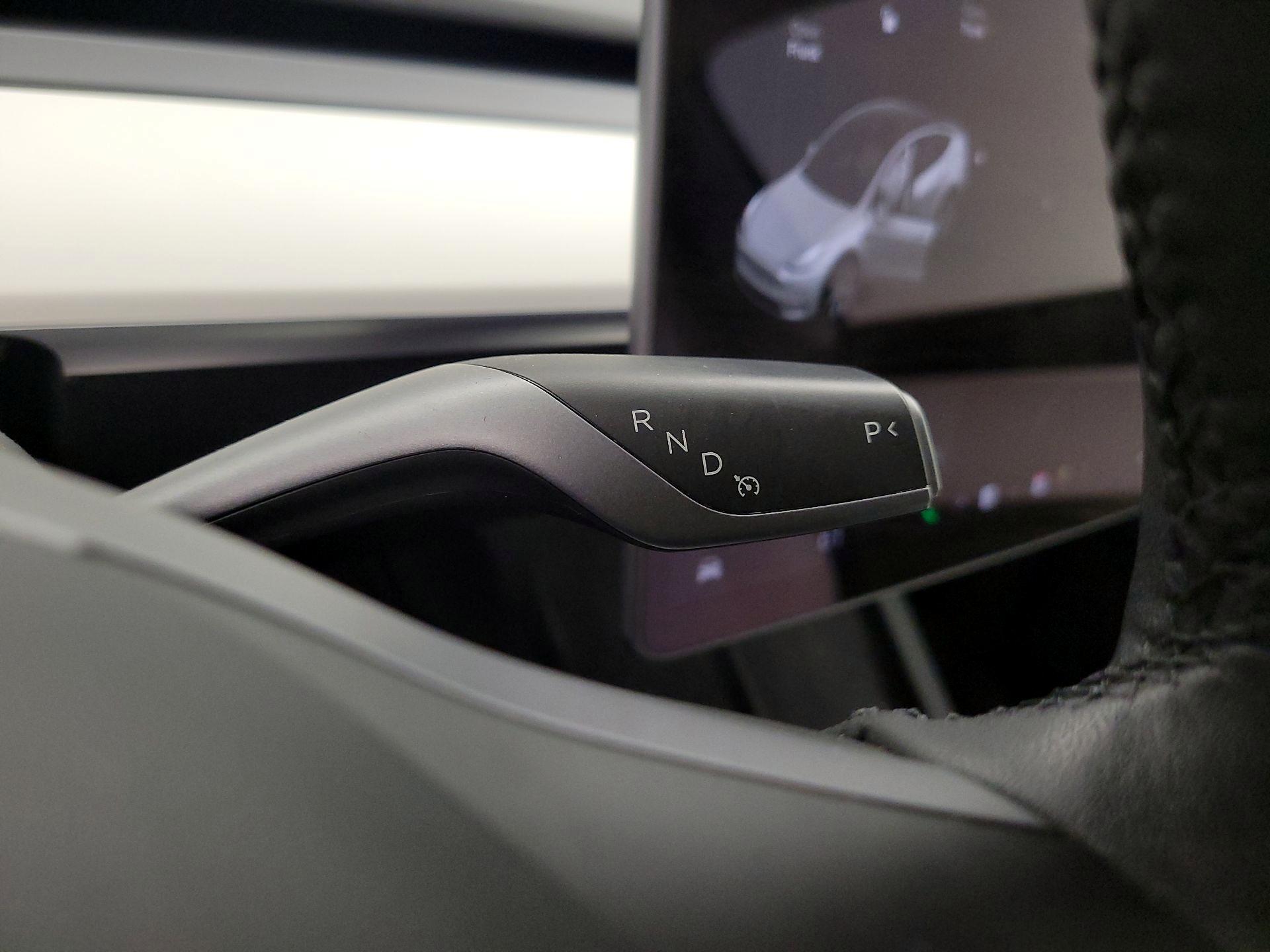 Thumbnail: 2021 Tesla Model Y - 17