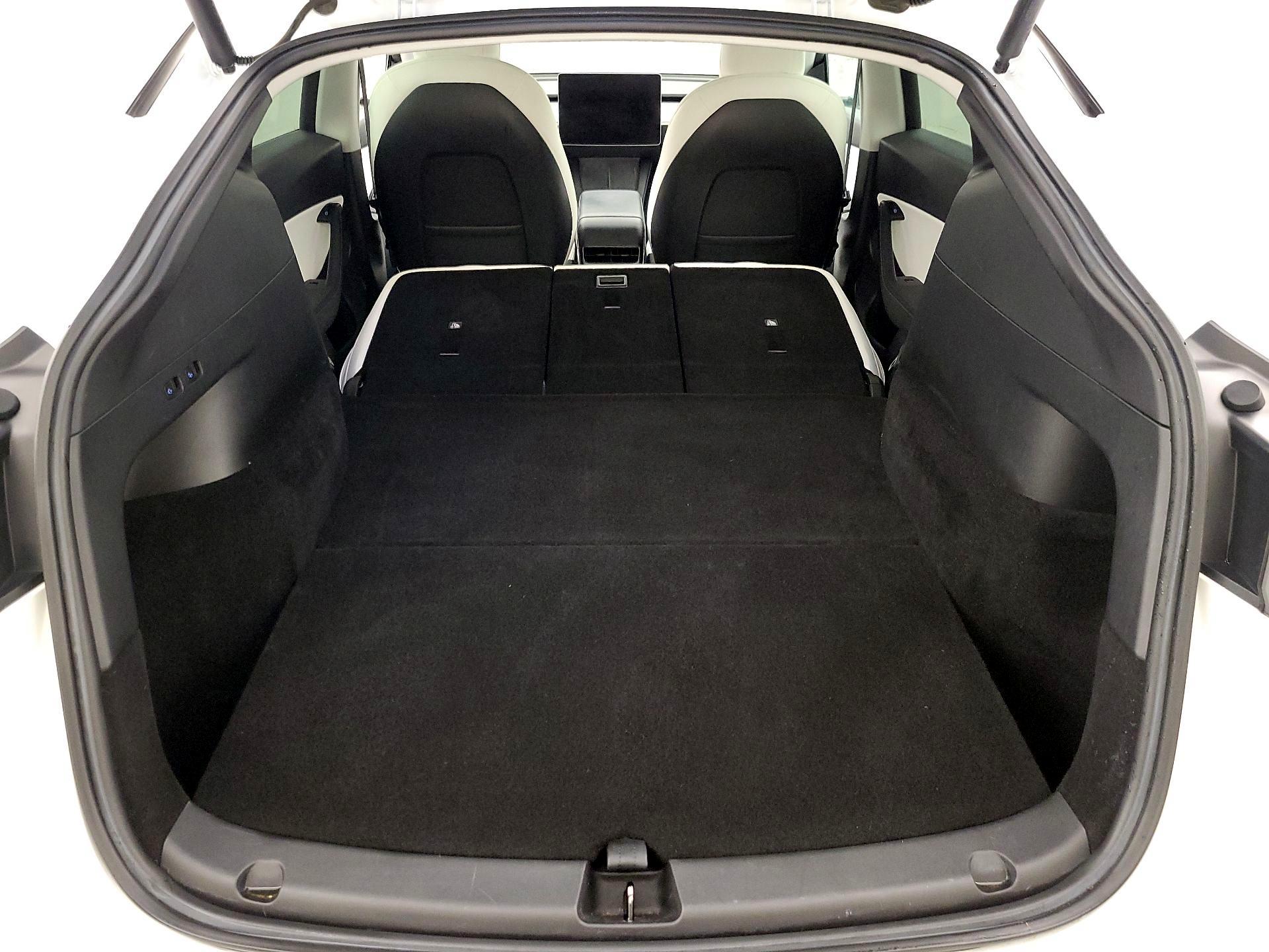 Thumbnail: 2021 Tesla Model Y - 20