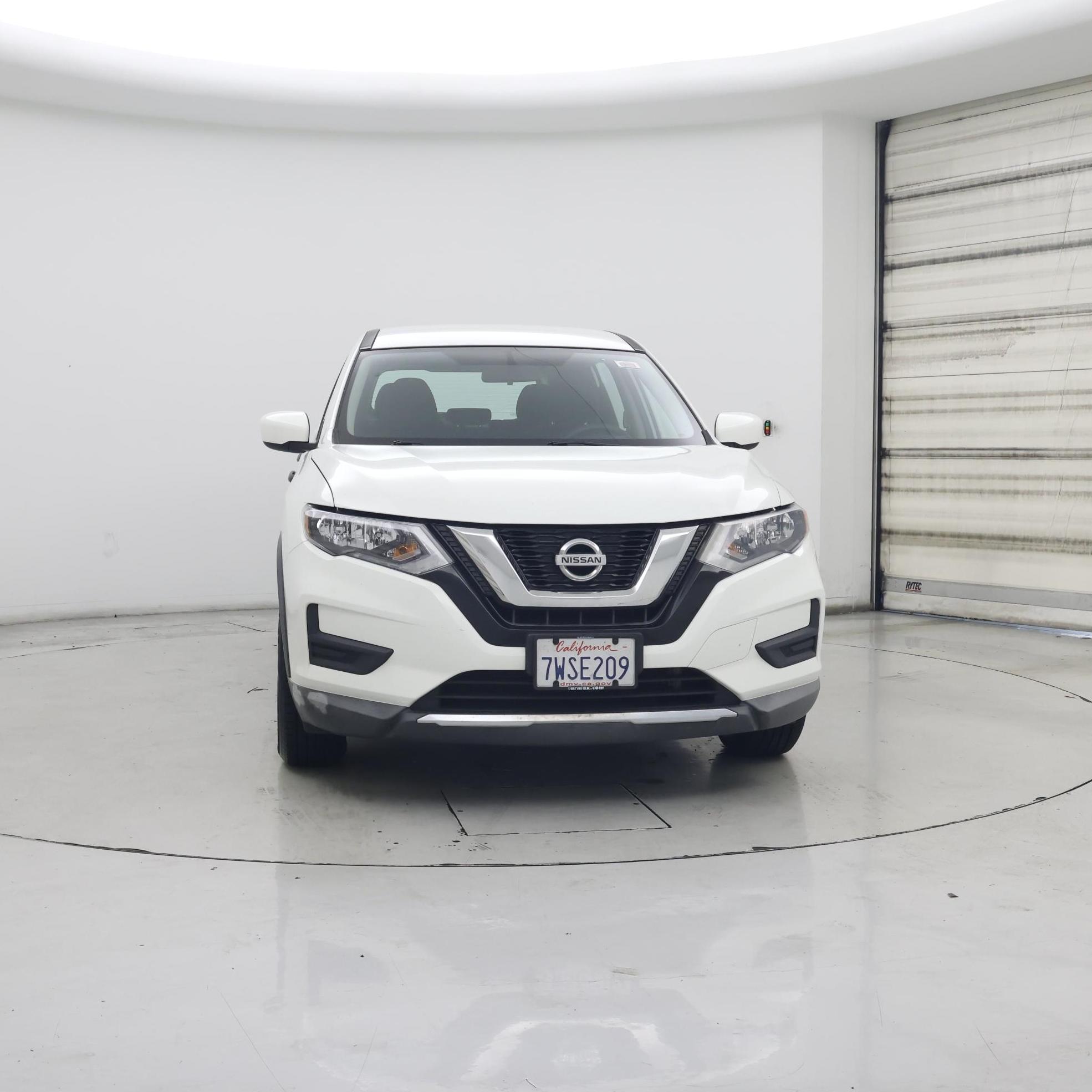 Thumbnail: 2017 Nissan Rogue - 5