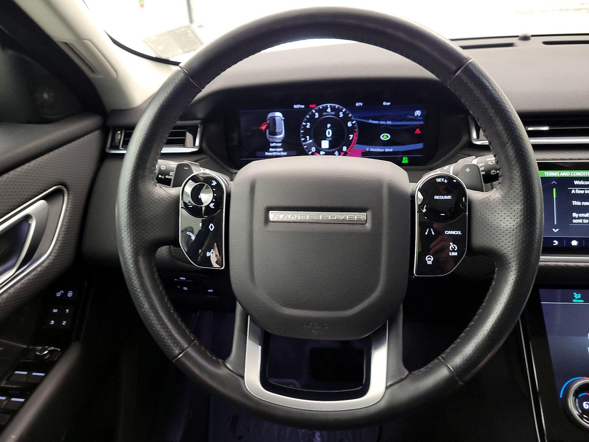 Thumbnail: 2018 Land Rover Range Rover Velar - 10