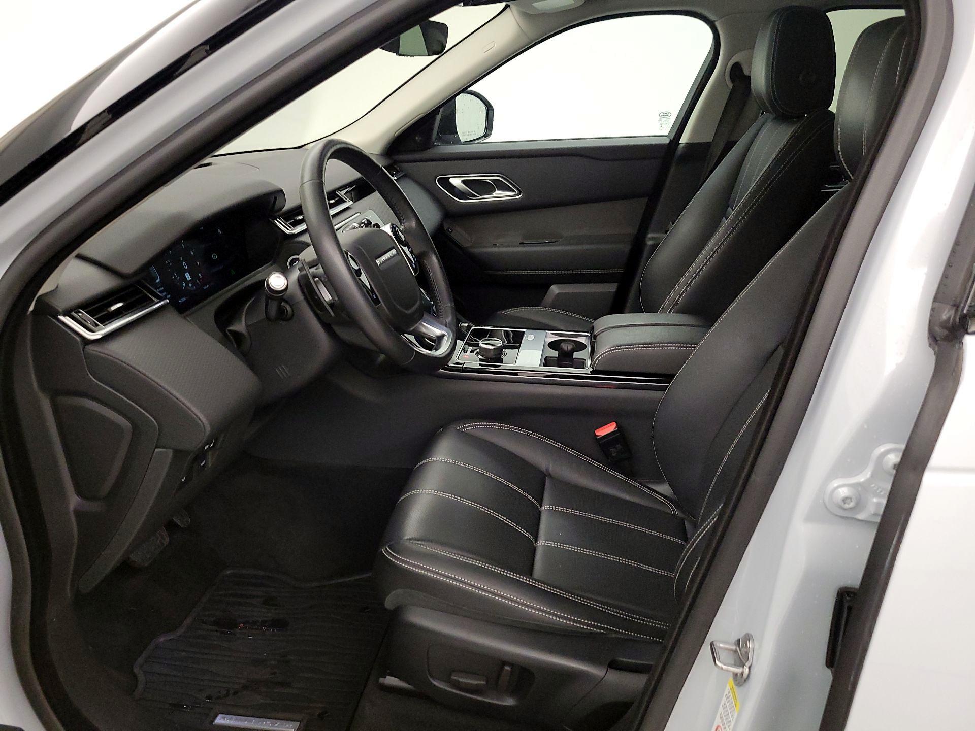 Thumbnail: 2018 Land Rover Range Rover Velar - 11