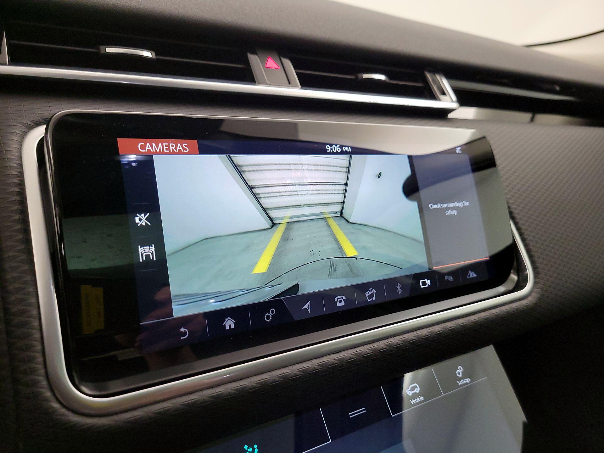 Thumbnail: 2018 Land Rover Range Rover Velar - 15