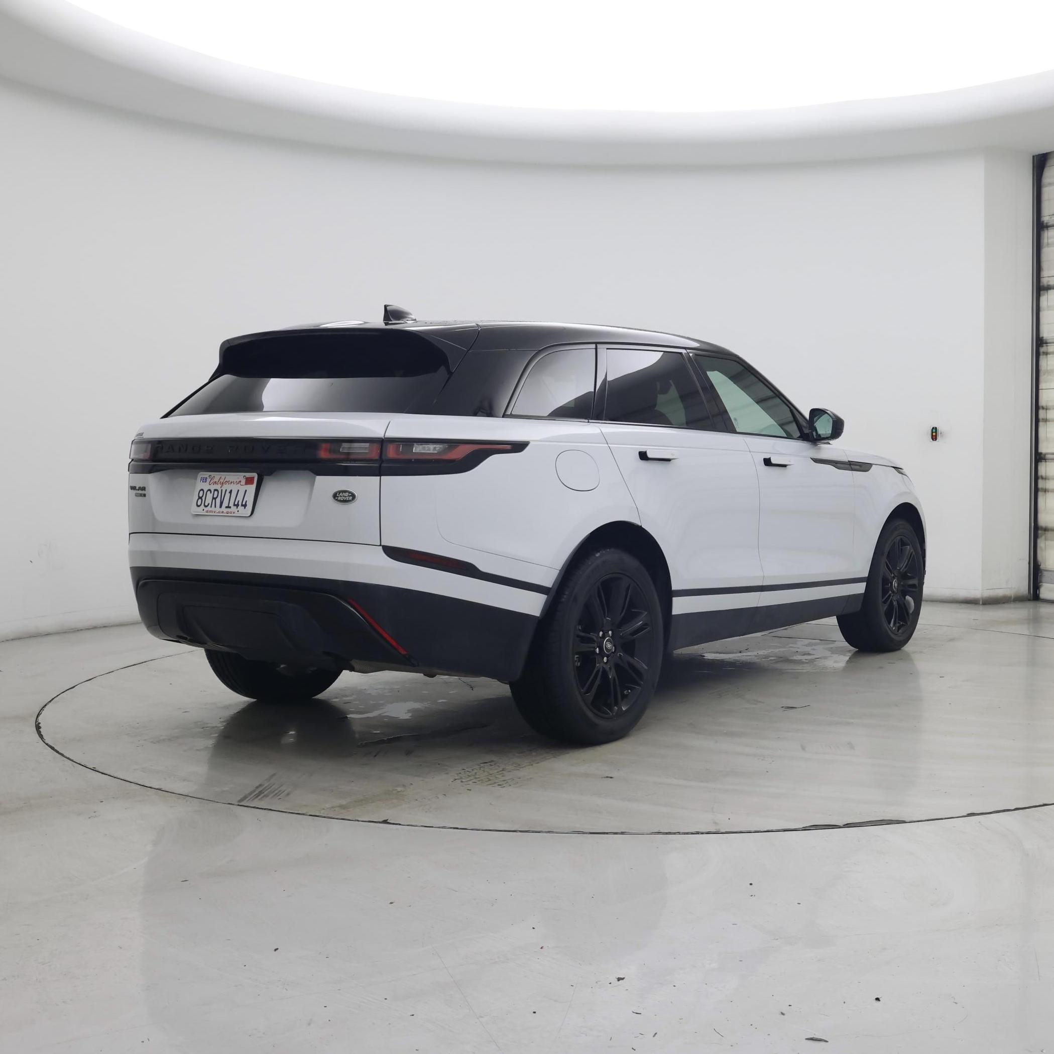 Thumbnail: 2018 Land Rover Range Rover Velar - 8