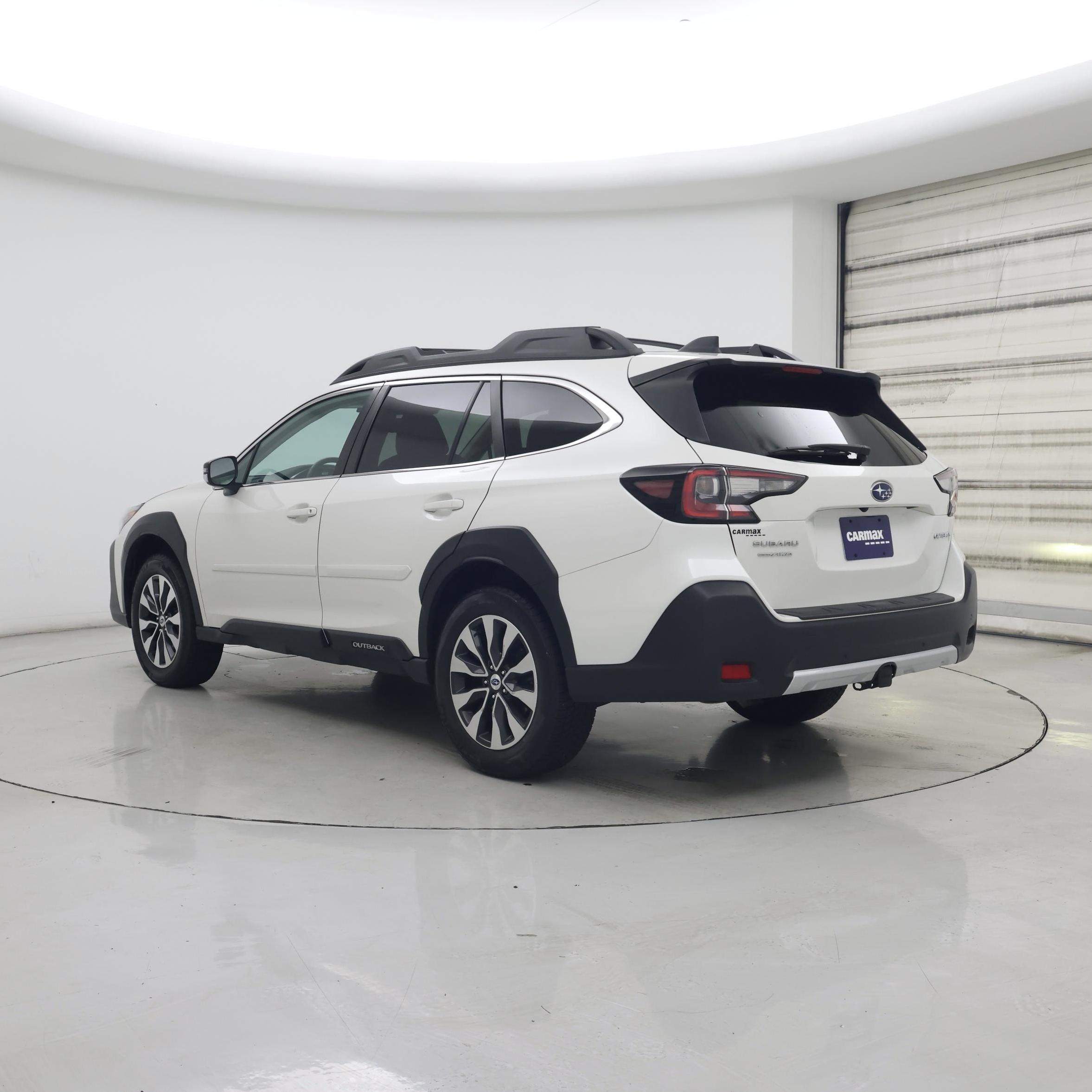 Thumbnail: 2023 Subaru Outback - 2