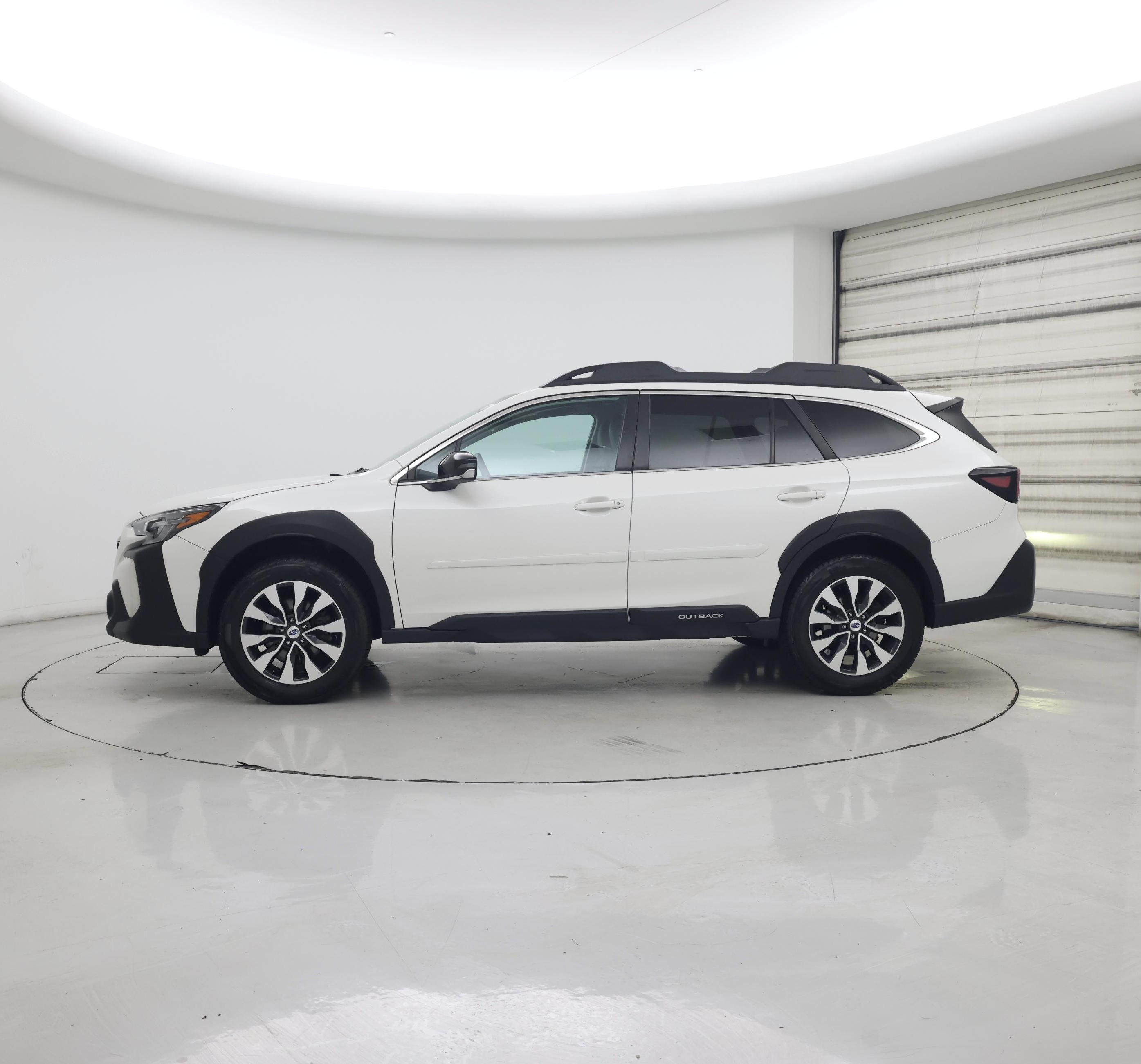 Thumbnail: 2023 Subaru Outback - 3