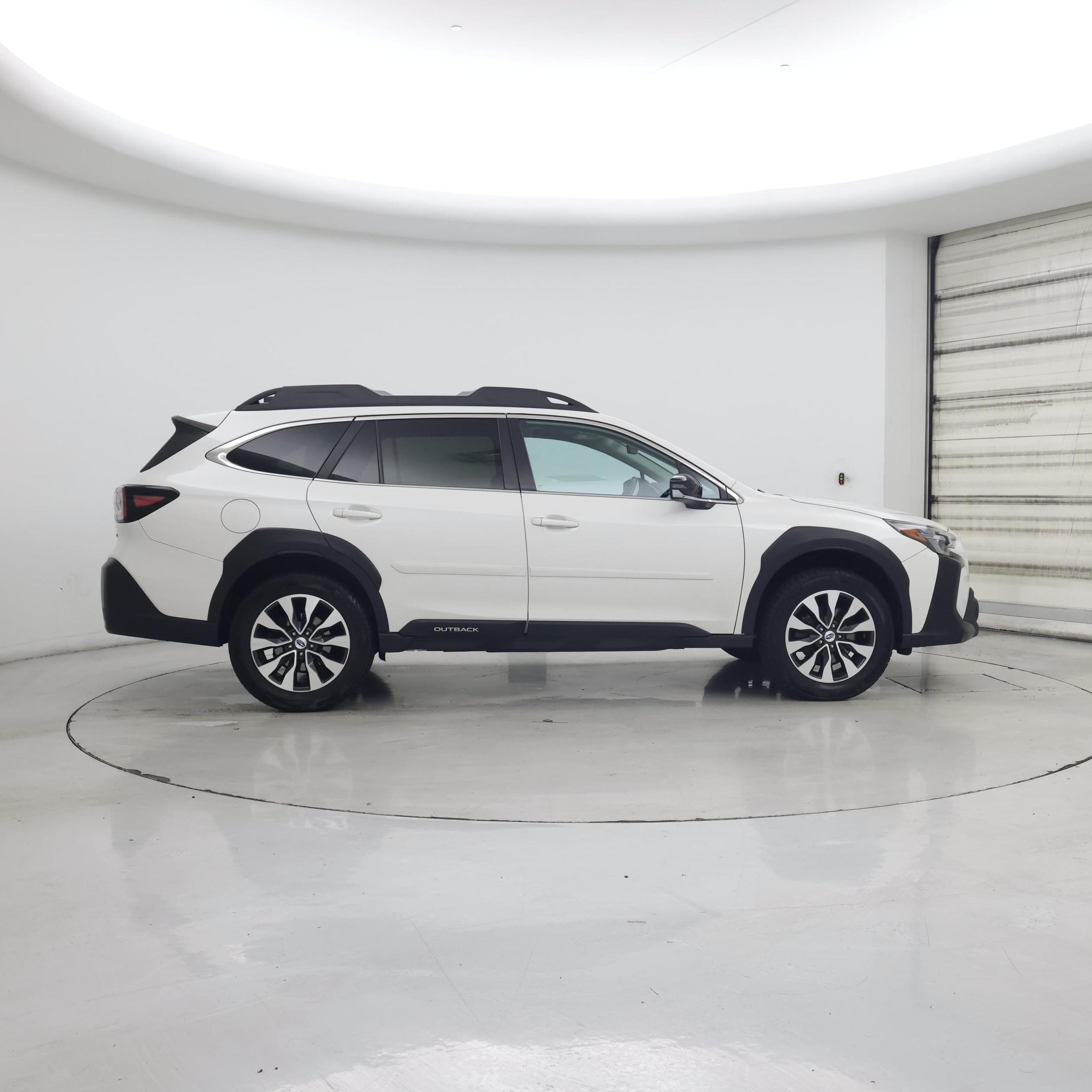 Thumbnail: 2023 Subaru Outback - 7