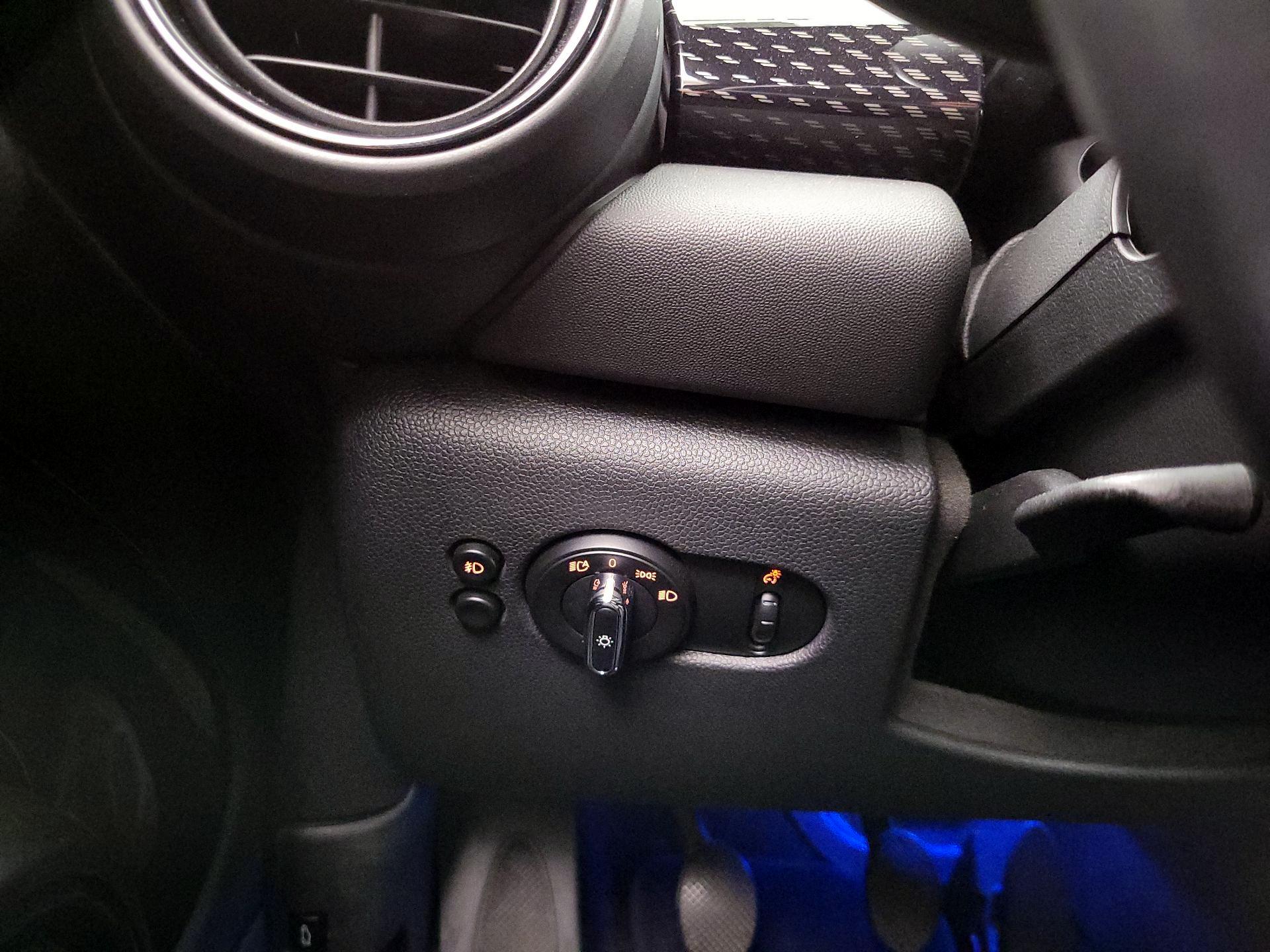 Thumbnail: 2021 MINI Cooper Hardtop - 13