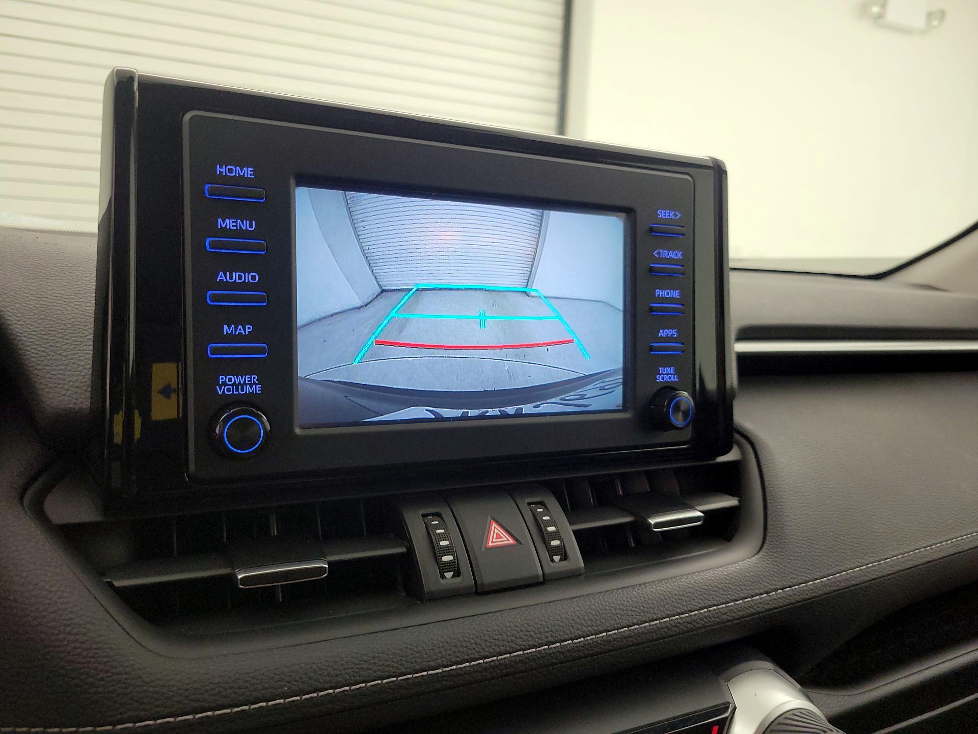 Thumbnail: 2019 Toyota RAV4 - 14