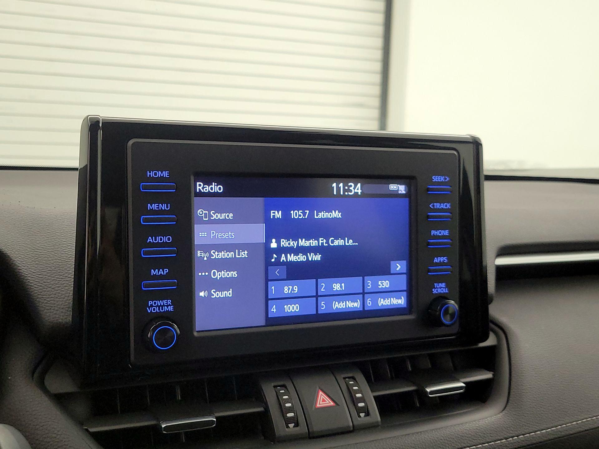 Thumbnail: 2019 Toyota RAV4 - 15