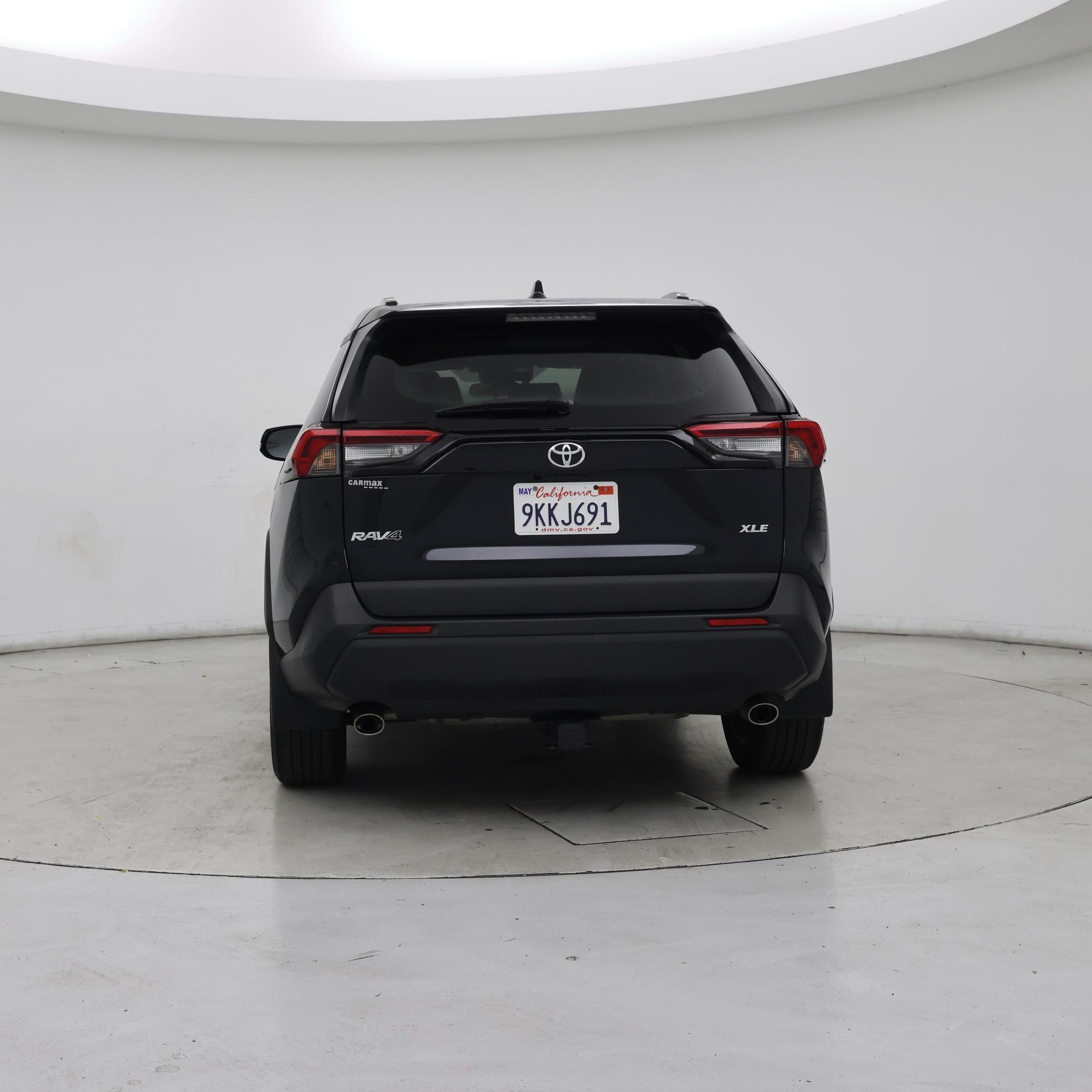 Thumbnail: 2019 Toyota RAV4 - 6