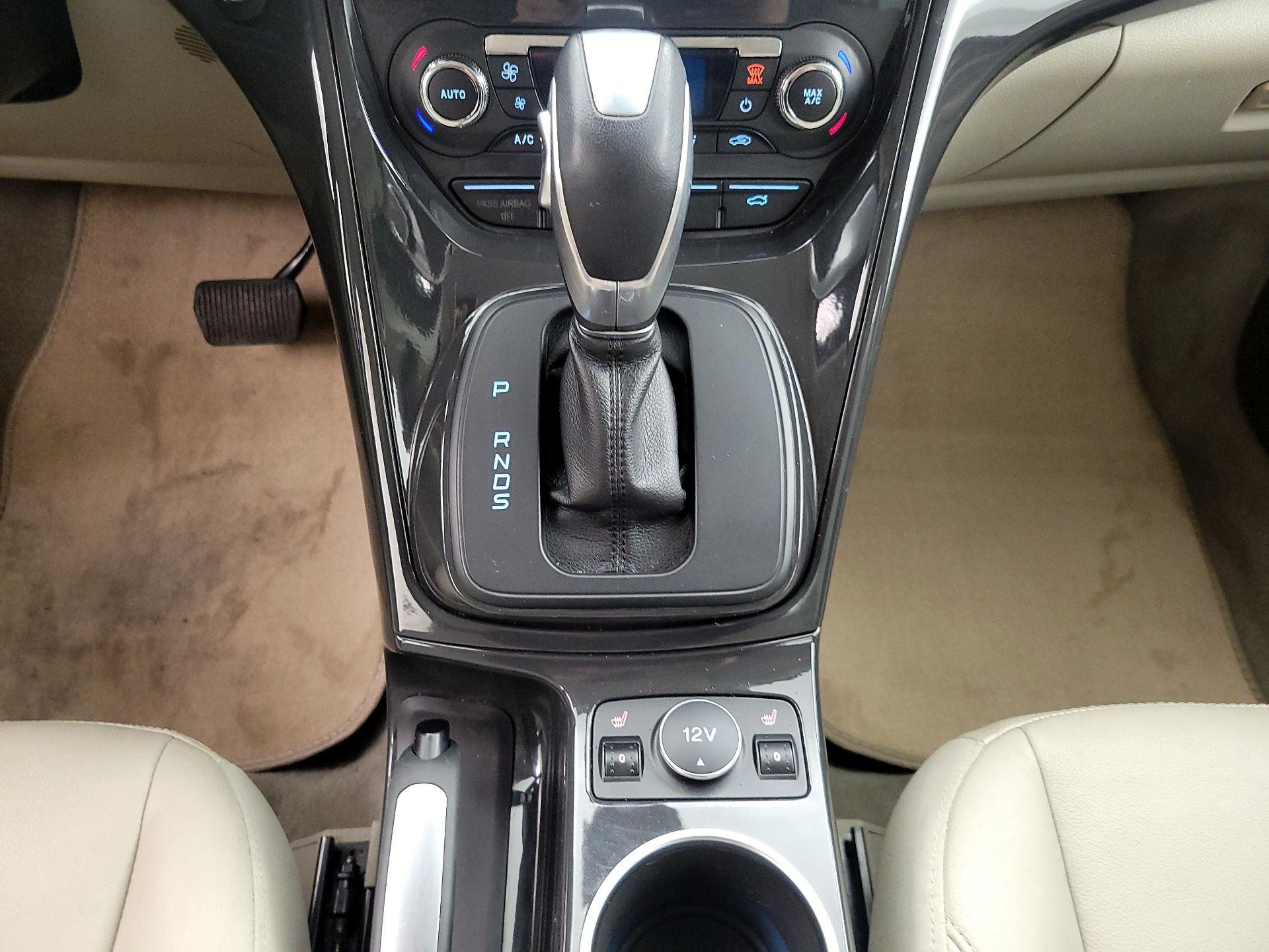 Thumbnail: 2014 Ford Escape - 17