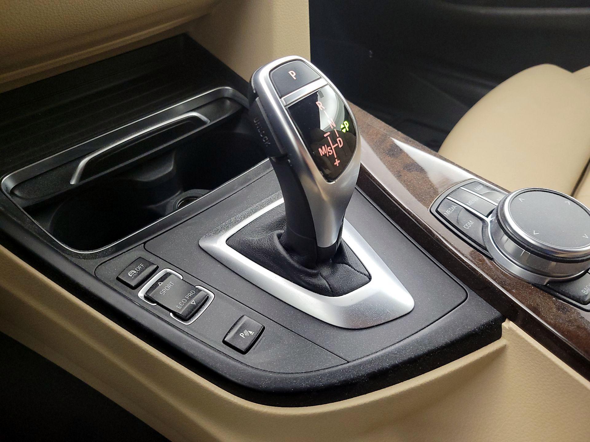 Thumbnail: 2018 BMW 4 Series - 18