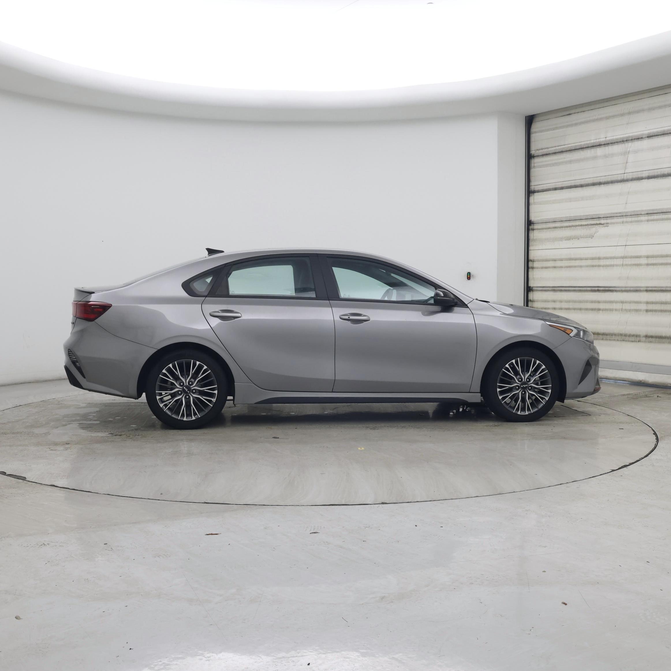 Thumbnail: 2023 Kia Forte - 7