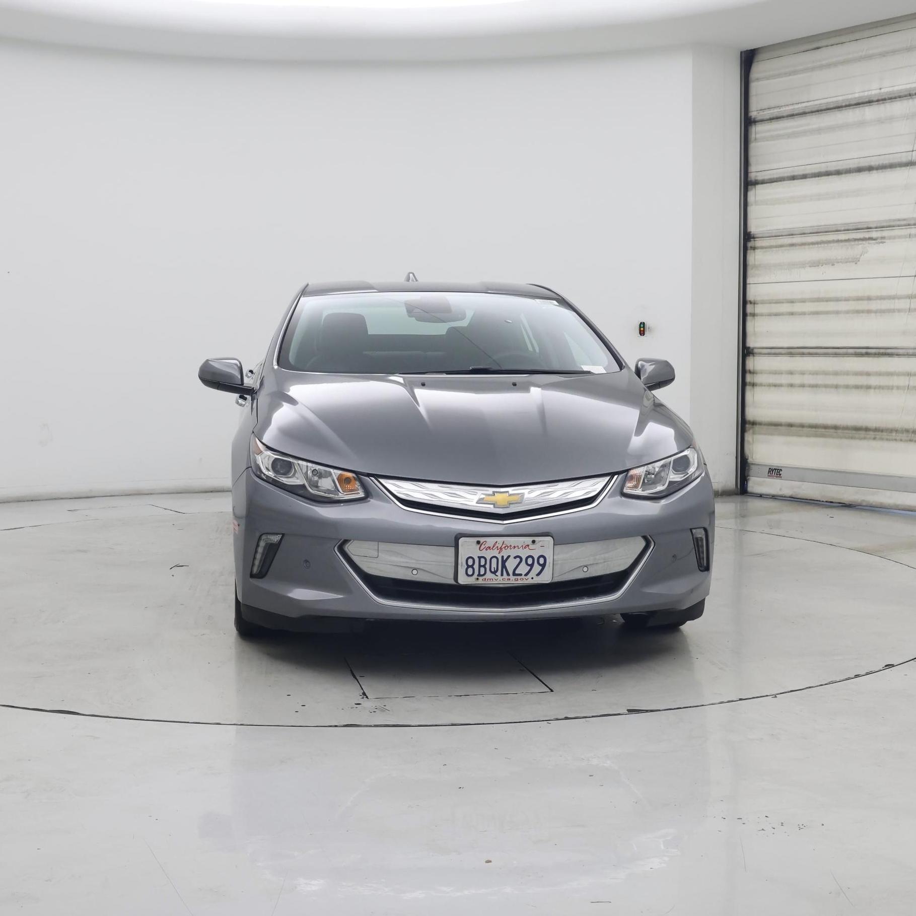 Thumbnail: 2018 Chevrolet Volt - 5