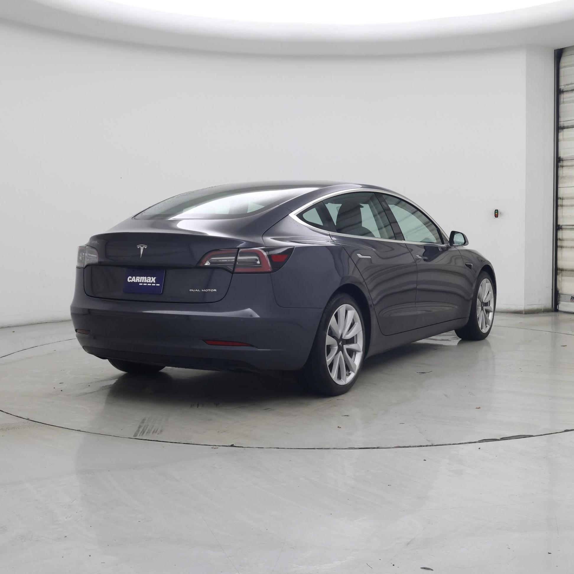 Thumbnail: 2020 Tesla Model 3 - 8