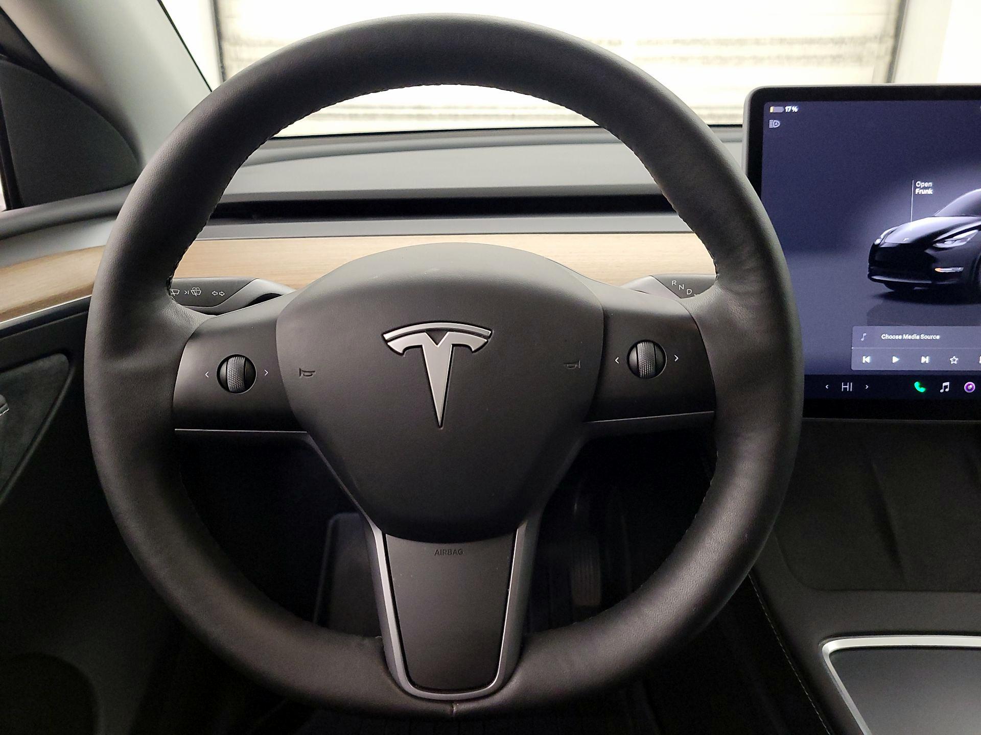 Thumbnail: 2024 Tesla Model Y - 10