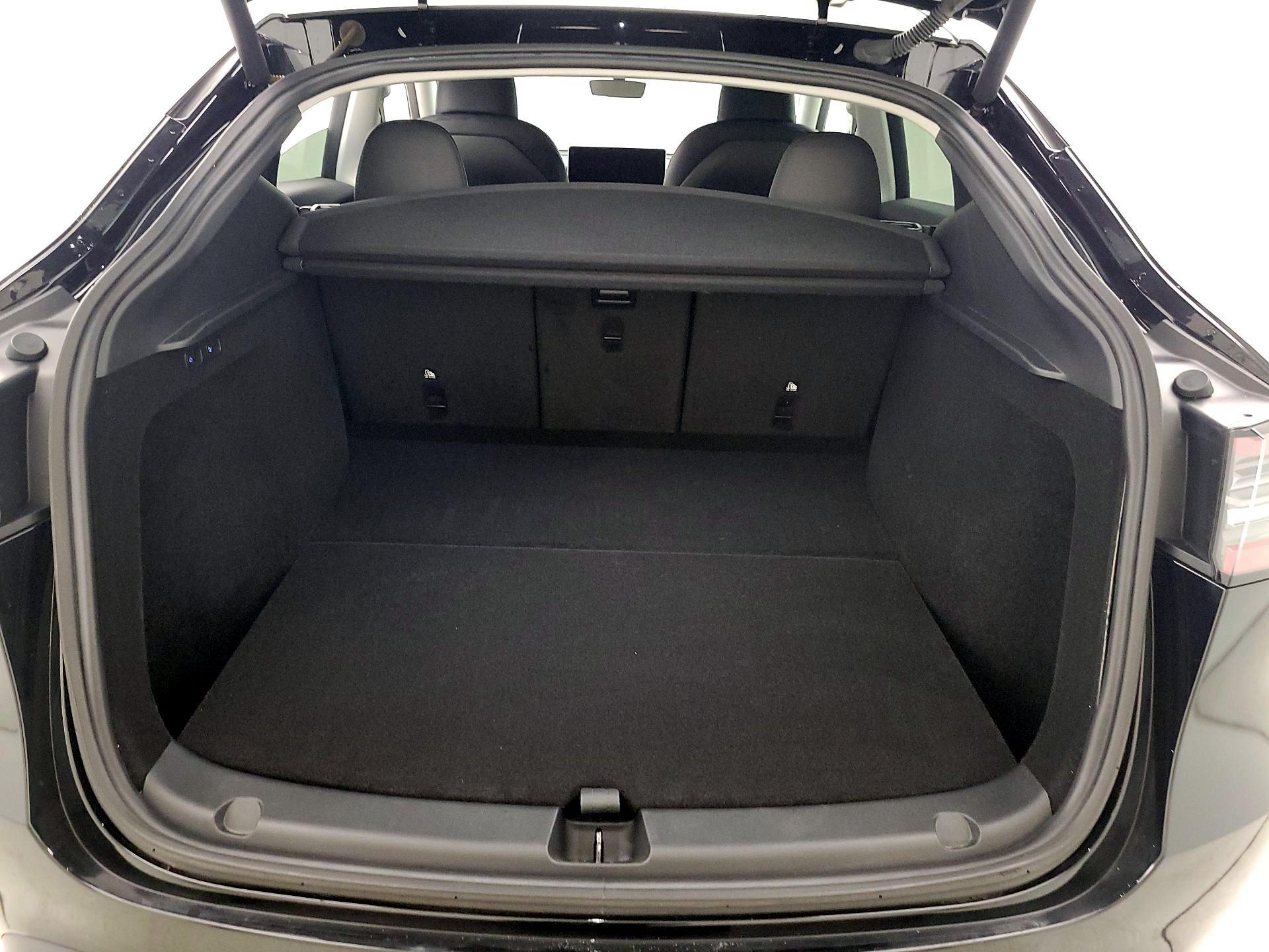 Thumbnail: 2024 Tesla Model Y - 18