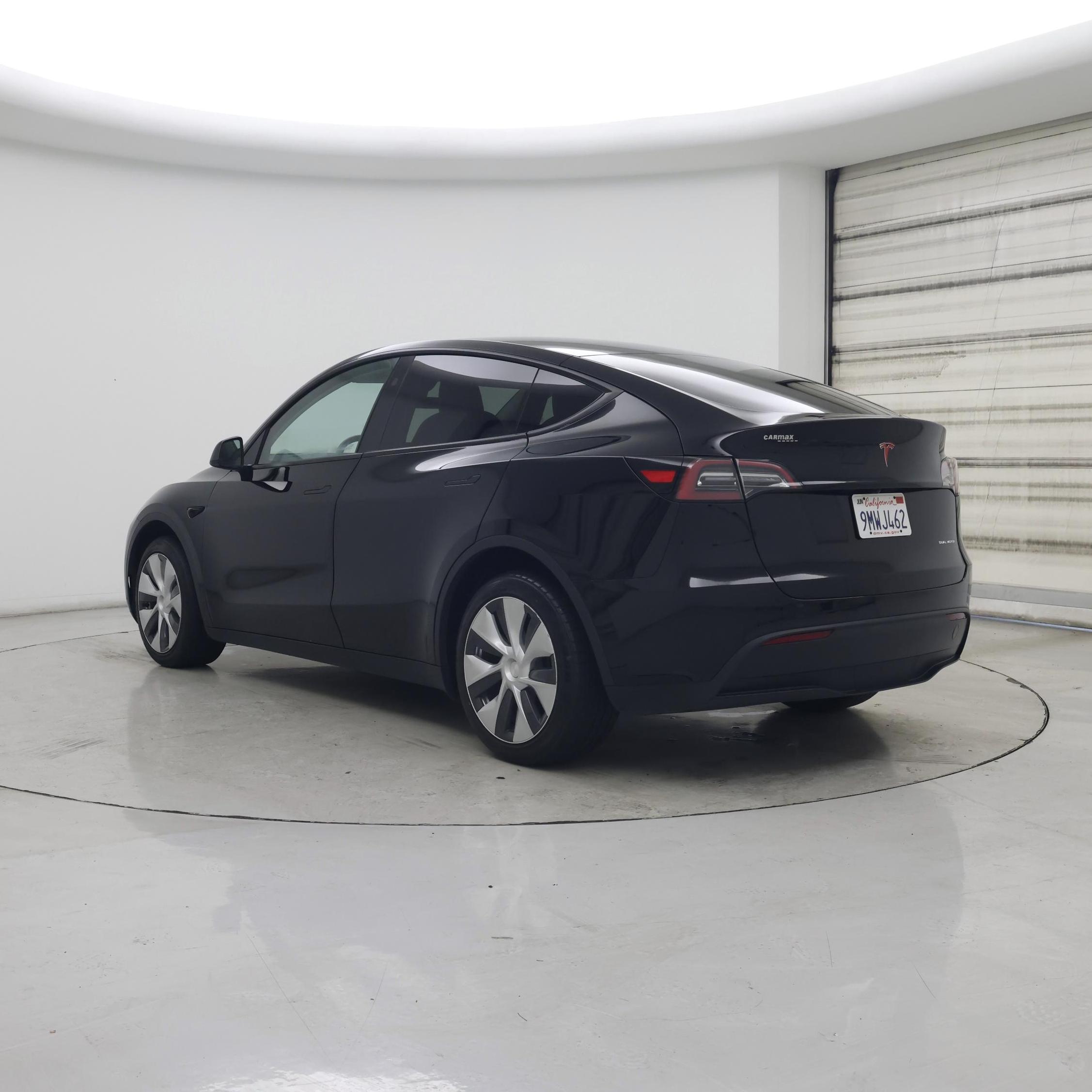 Thumbnail: 2024 Tesla Model Y - 2