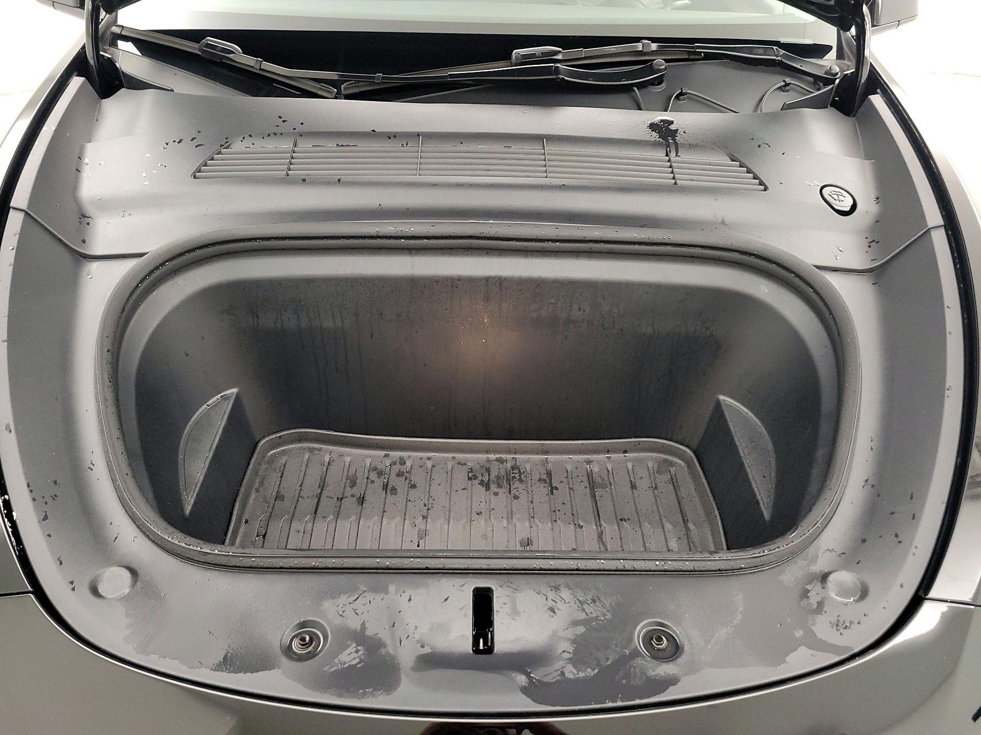 Thumbnail: 2024 Tesla Model Y - 19