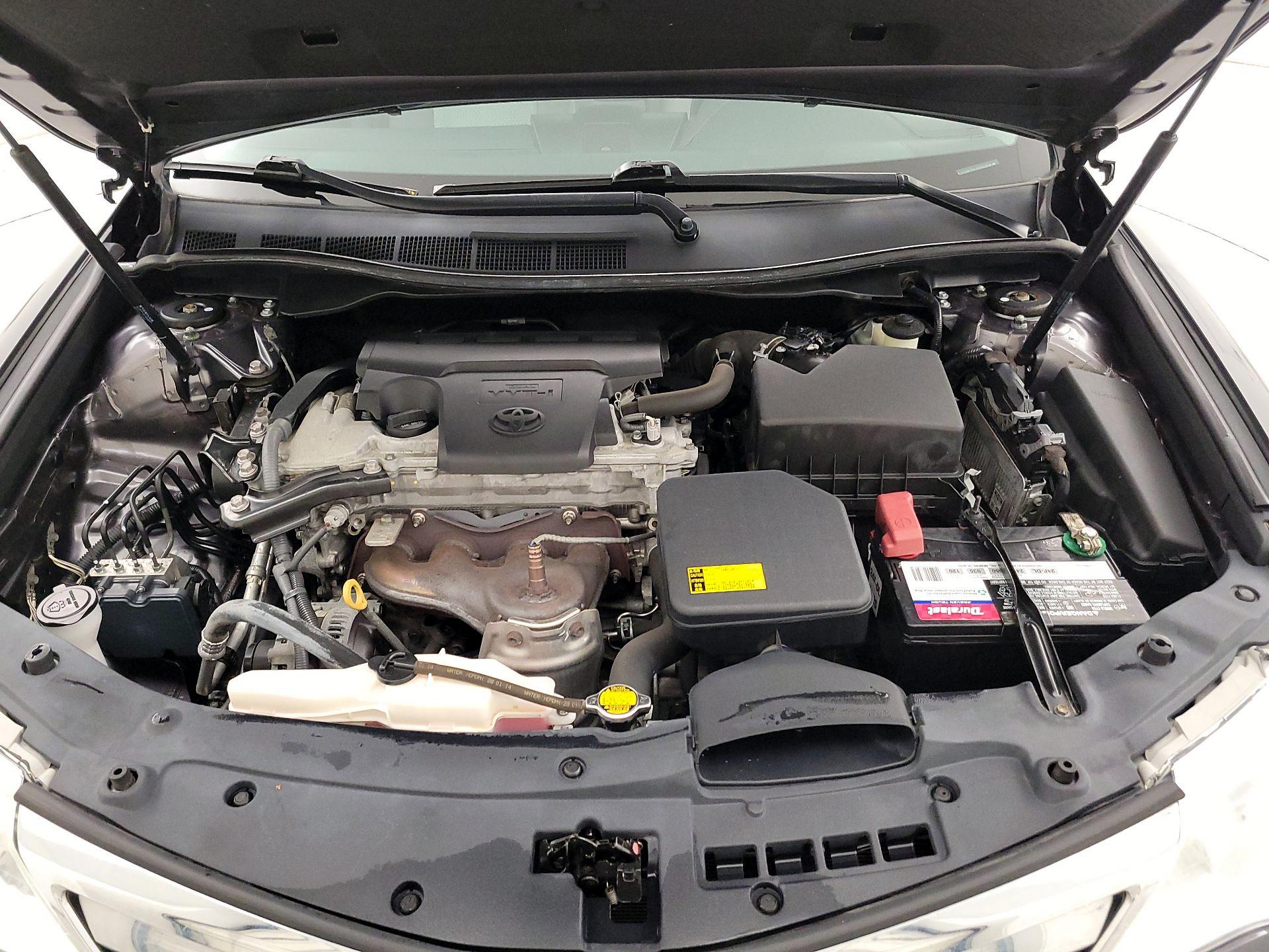 Thumbnail: 2014 Toyota Camry - 19