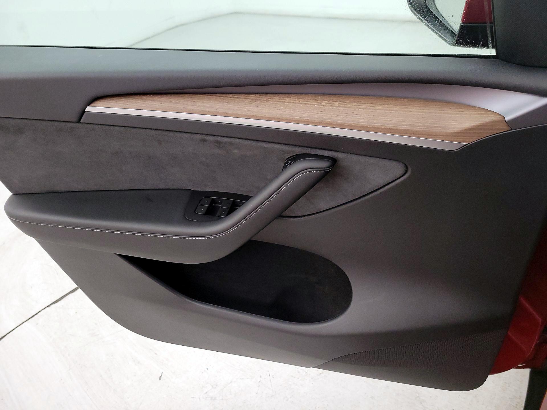 Thumbnail: 2024 Tesla Model Y - 12