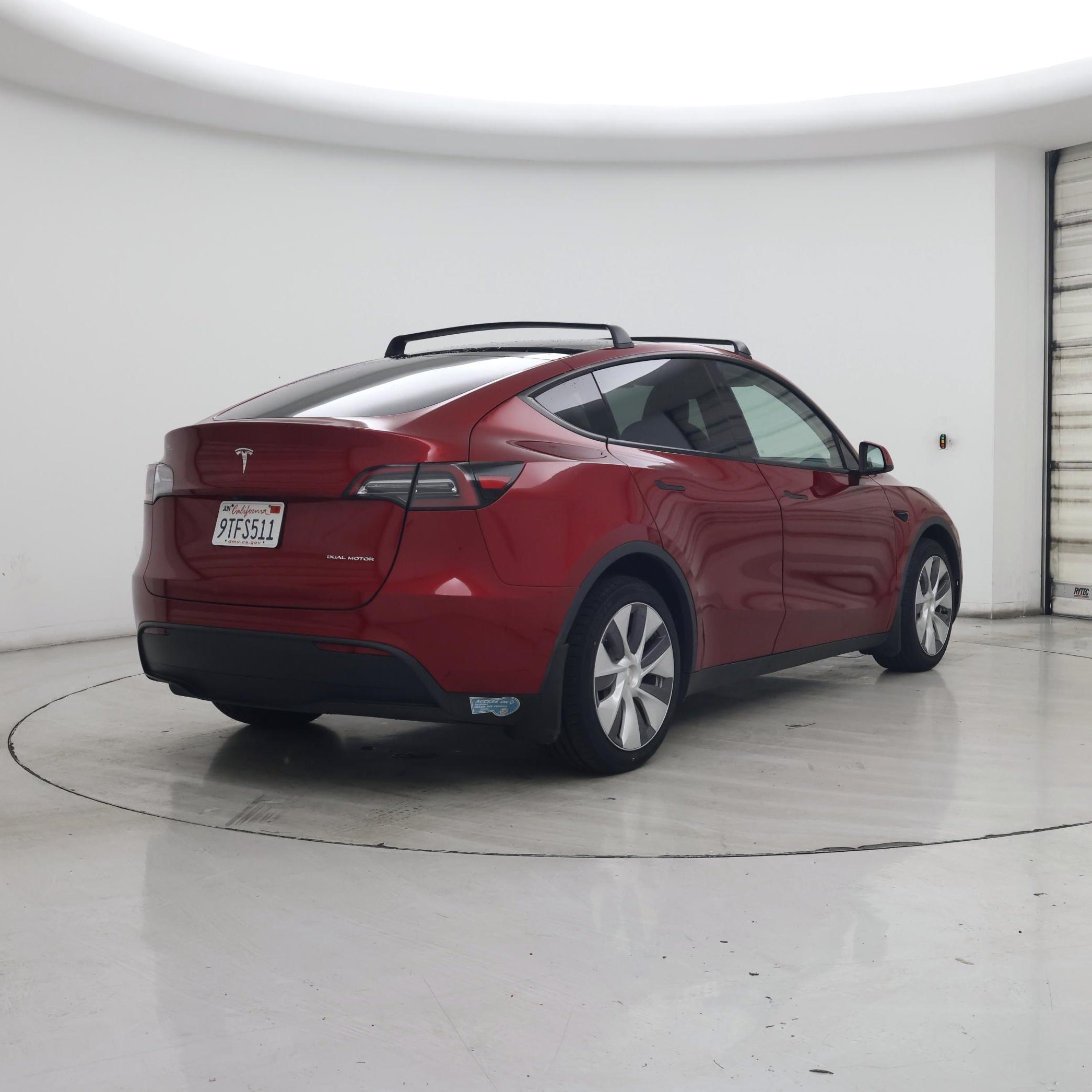 Thumbnail: 2024 Tesla Model Y - 8