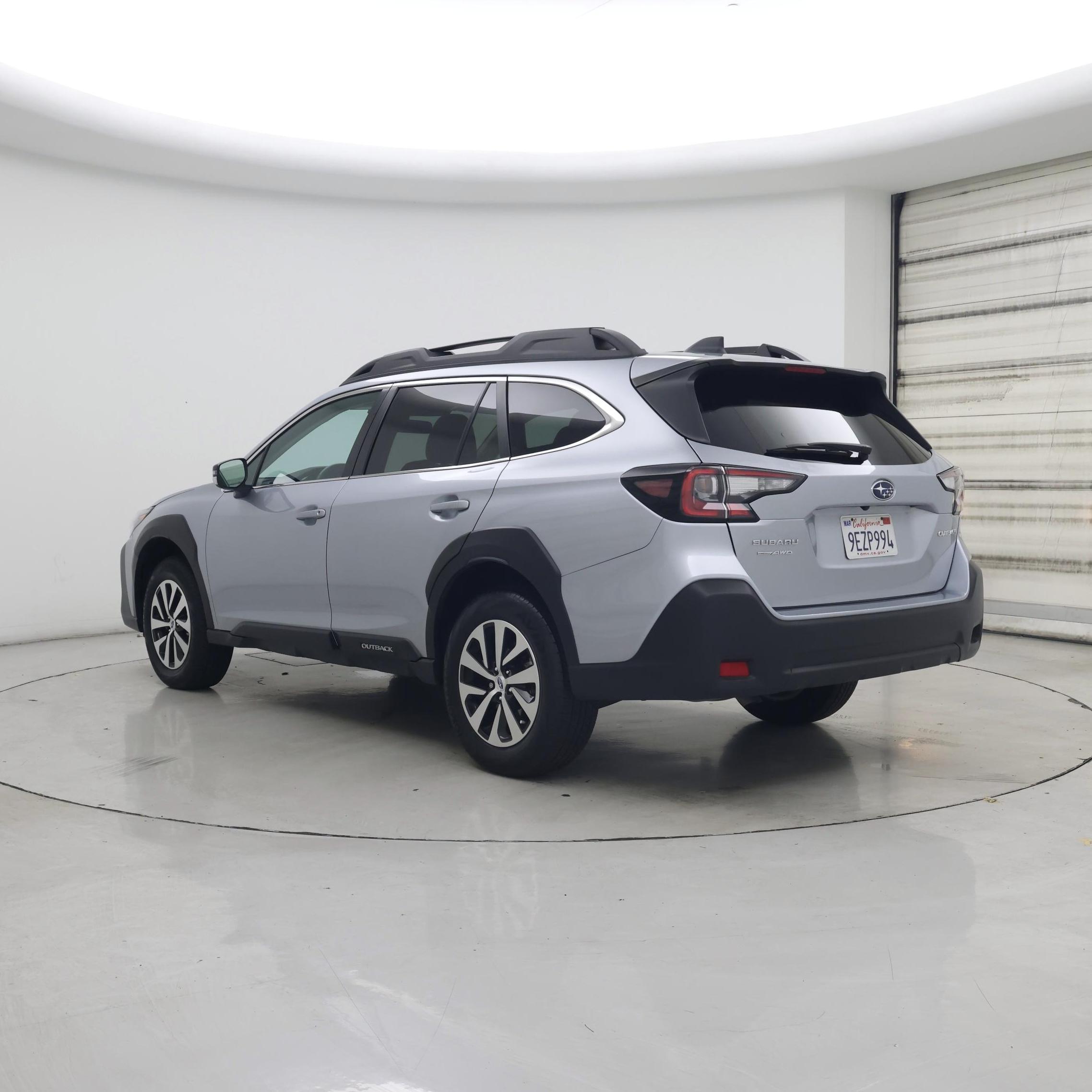 Thumbnail: 2023 Subaru Outback - 2
