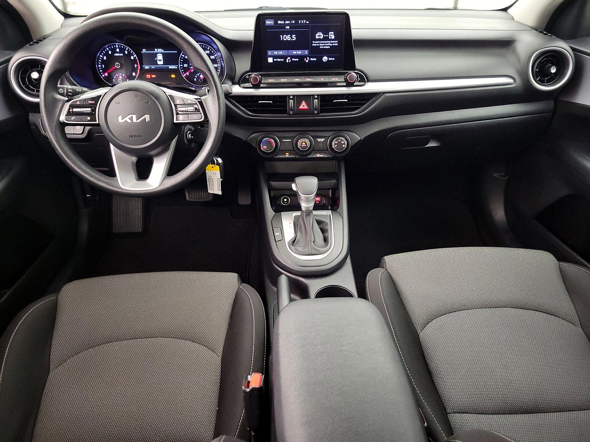 Thumbnail: 2024 Kia Forte - 9